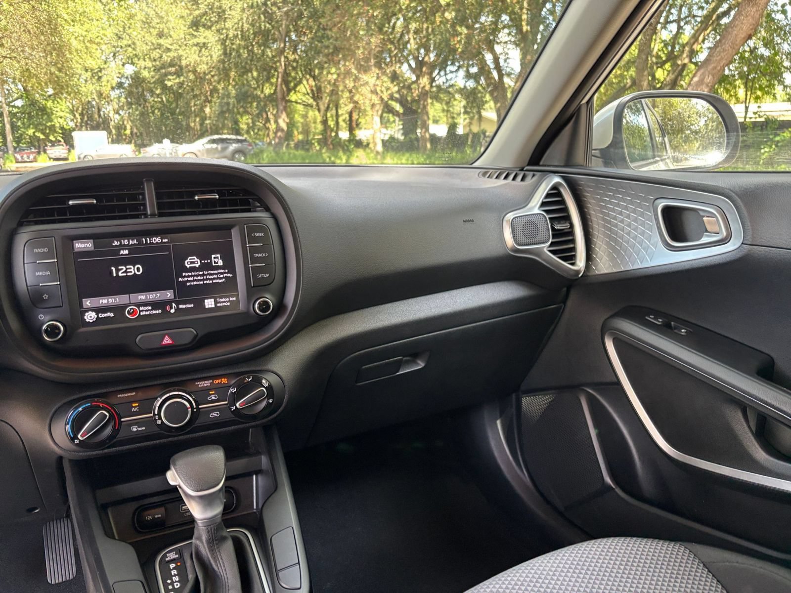 Thumbnail: 2025 Kia Soul - 33