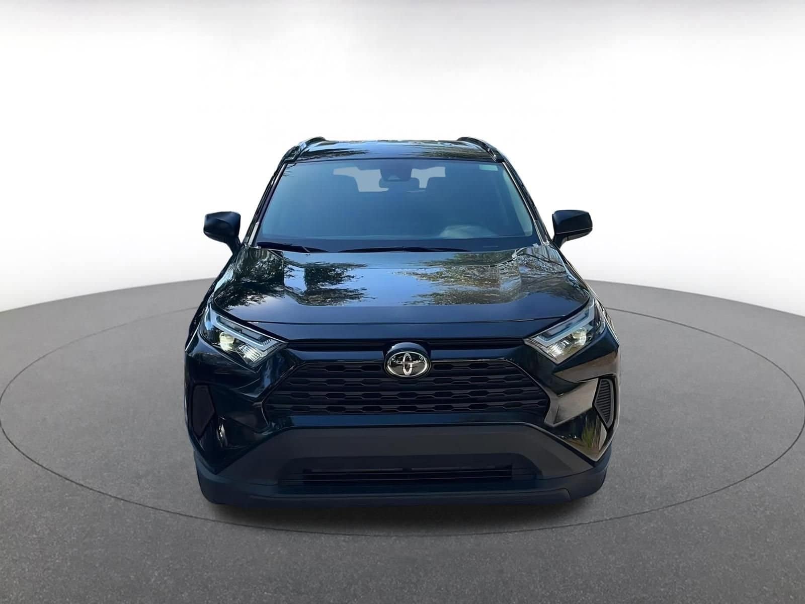 Thumbnail: 2025 Toyota RAV4 - 4