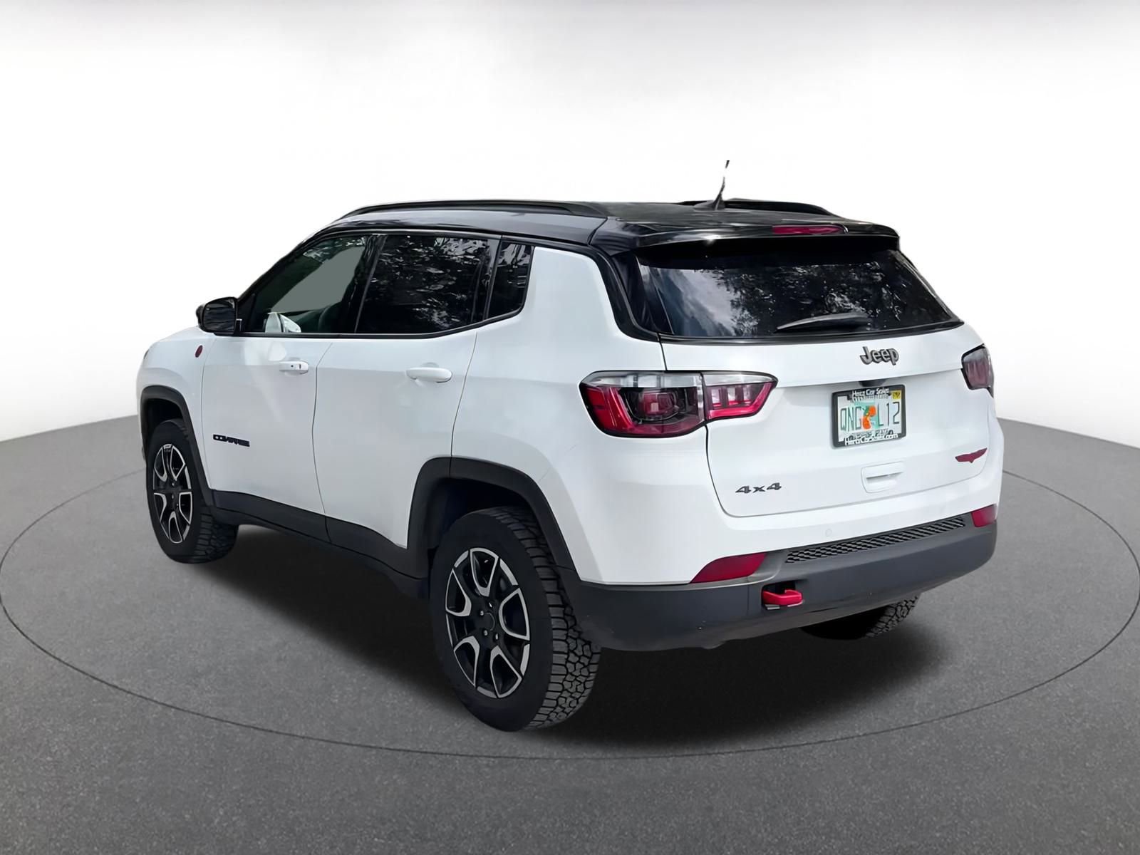 Thumbnail: 2025 Jeep Compass - 10