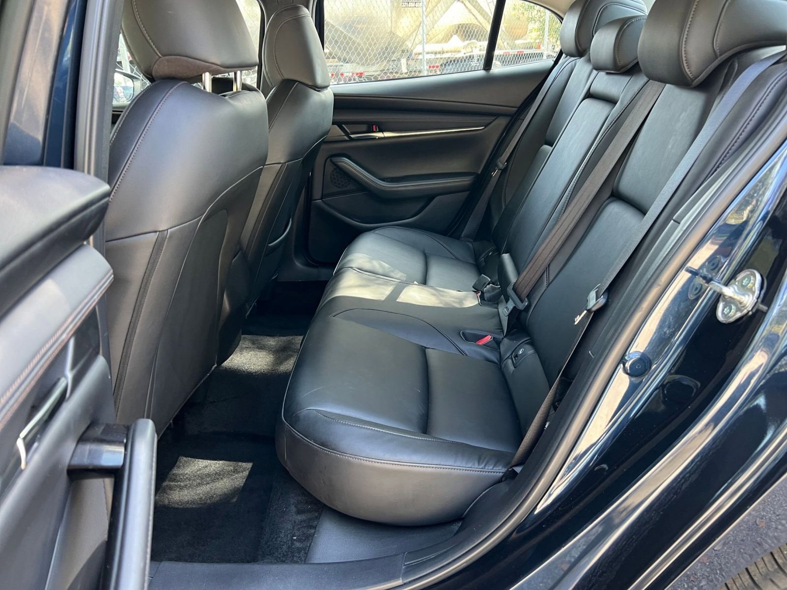 Thumbnail: 2025 Mazda Mazda3 - 33