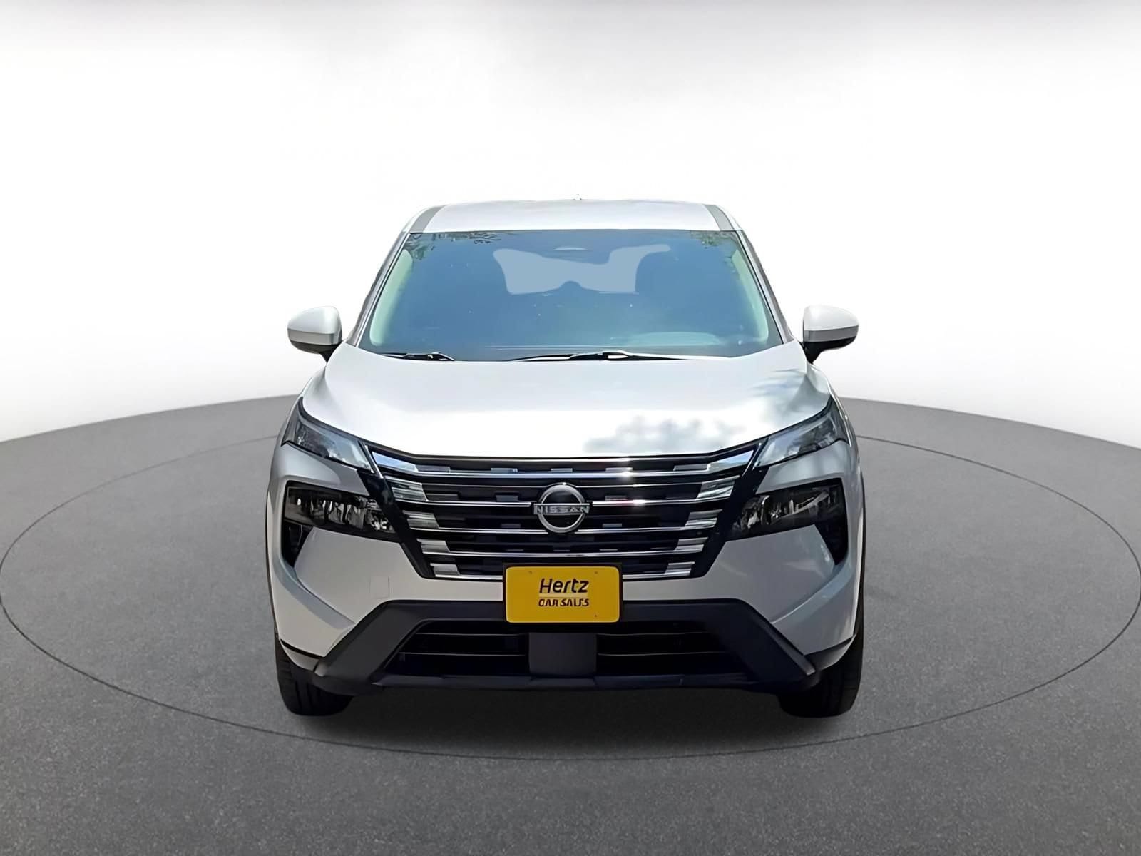 Thumbnail: 2025 Nissan Rogue - 4