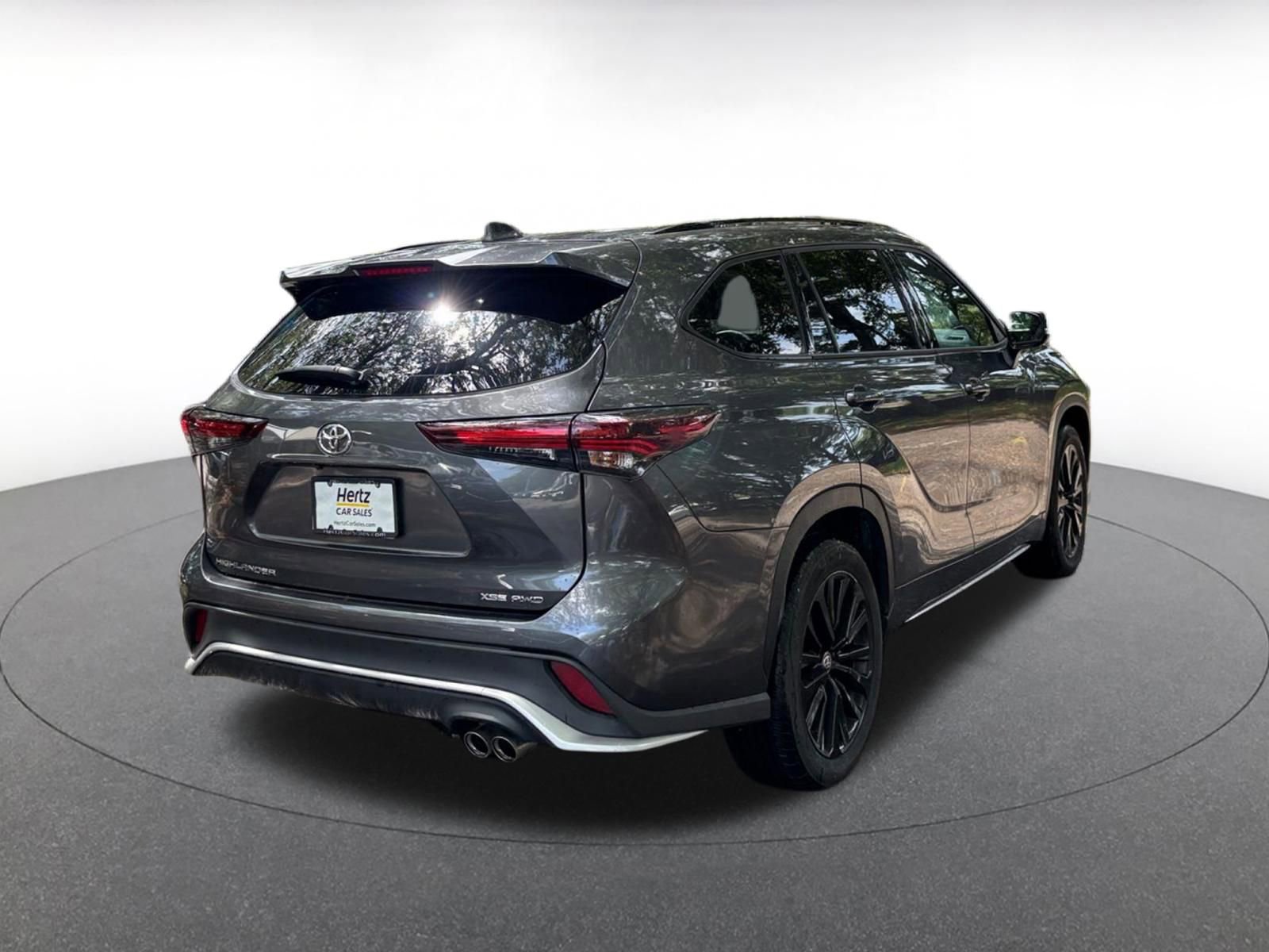 Thumbnail: 2025 Toyota Highlander - 12