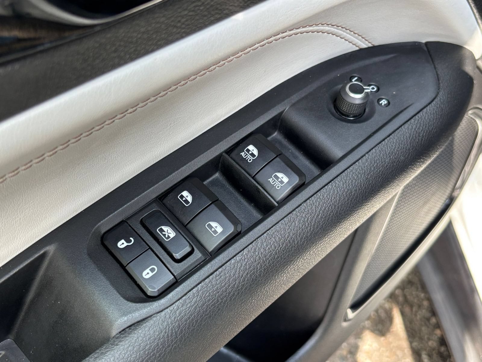 Thumbnail: 2025 Jeep Compass - 18