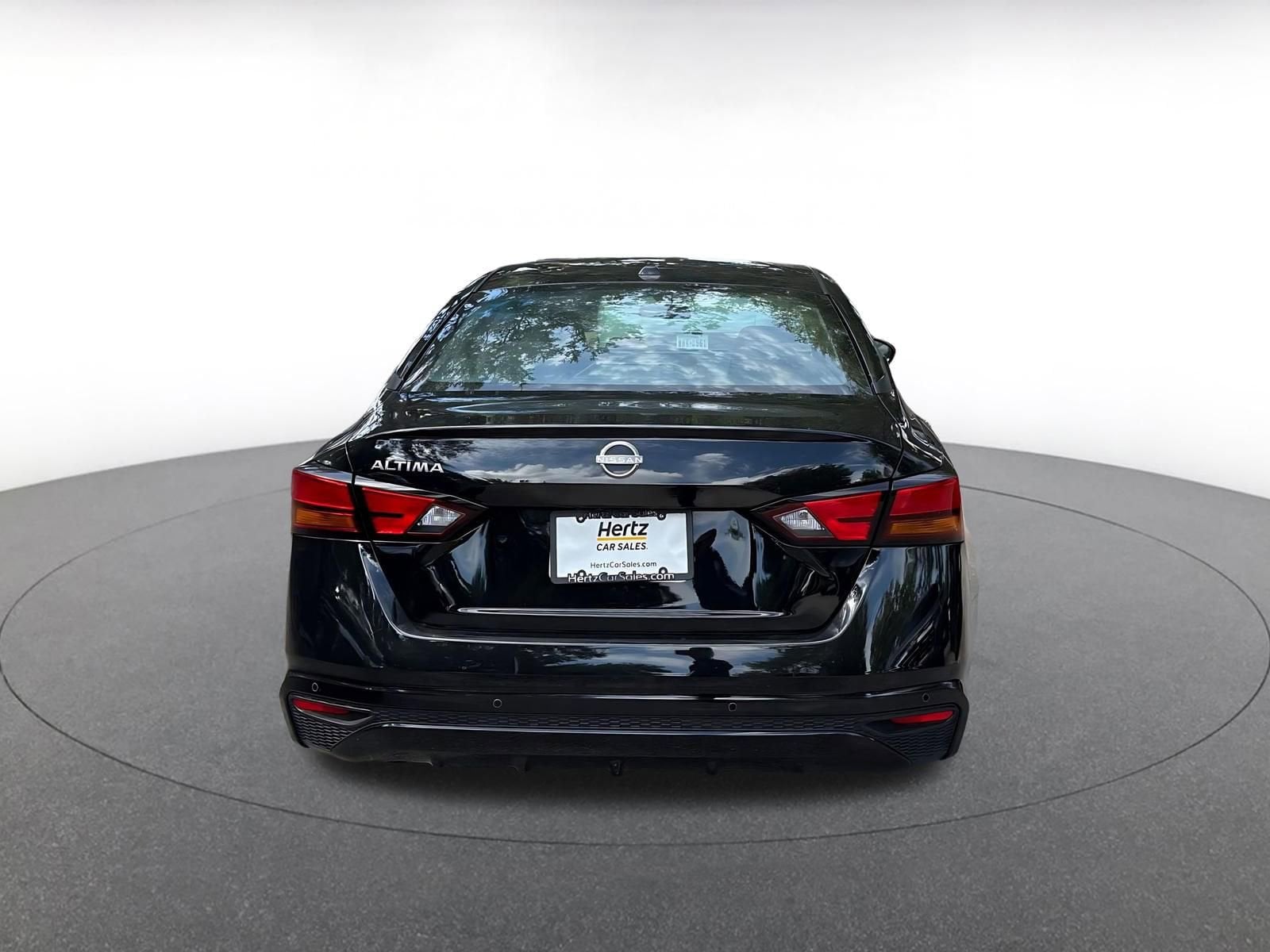 Thumbnail: 2025 Nissan Altima - 6