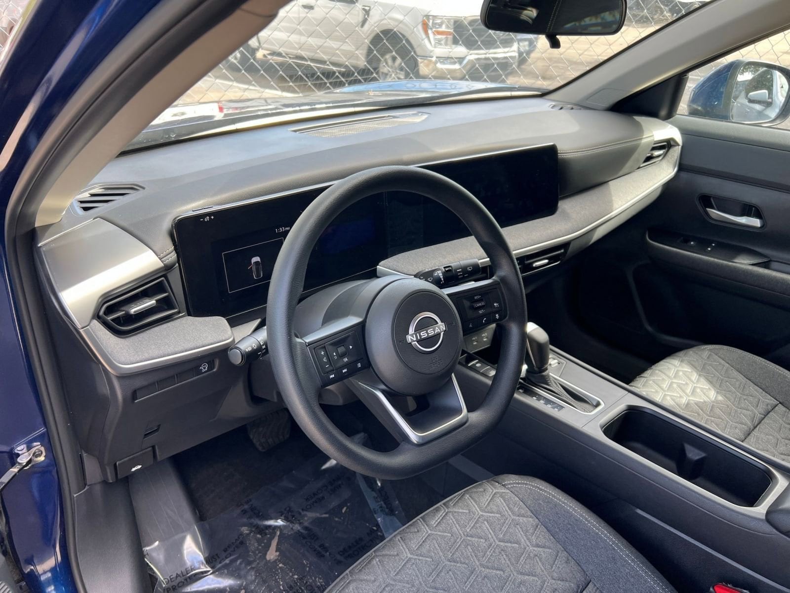 Thumbnail: 2025 Nissan Kicks - 28