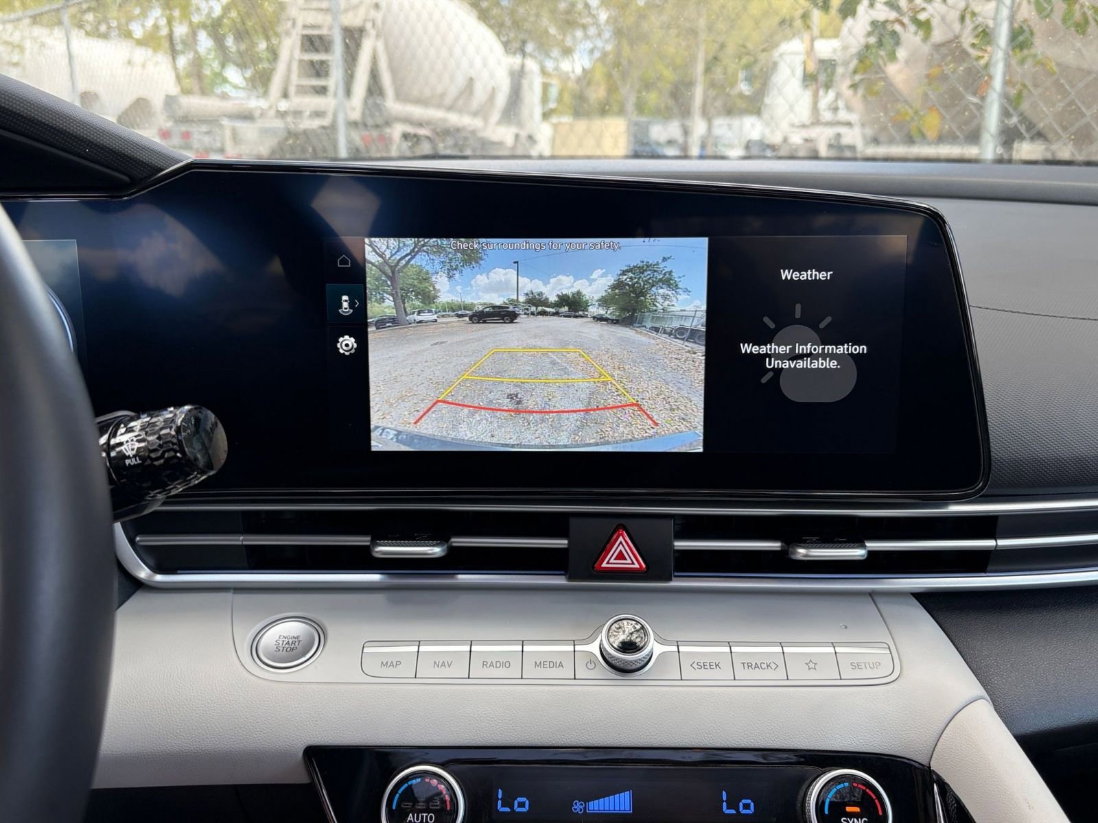 Thumbnail: 2025 Hyundai Elantra - 21