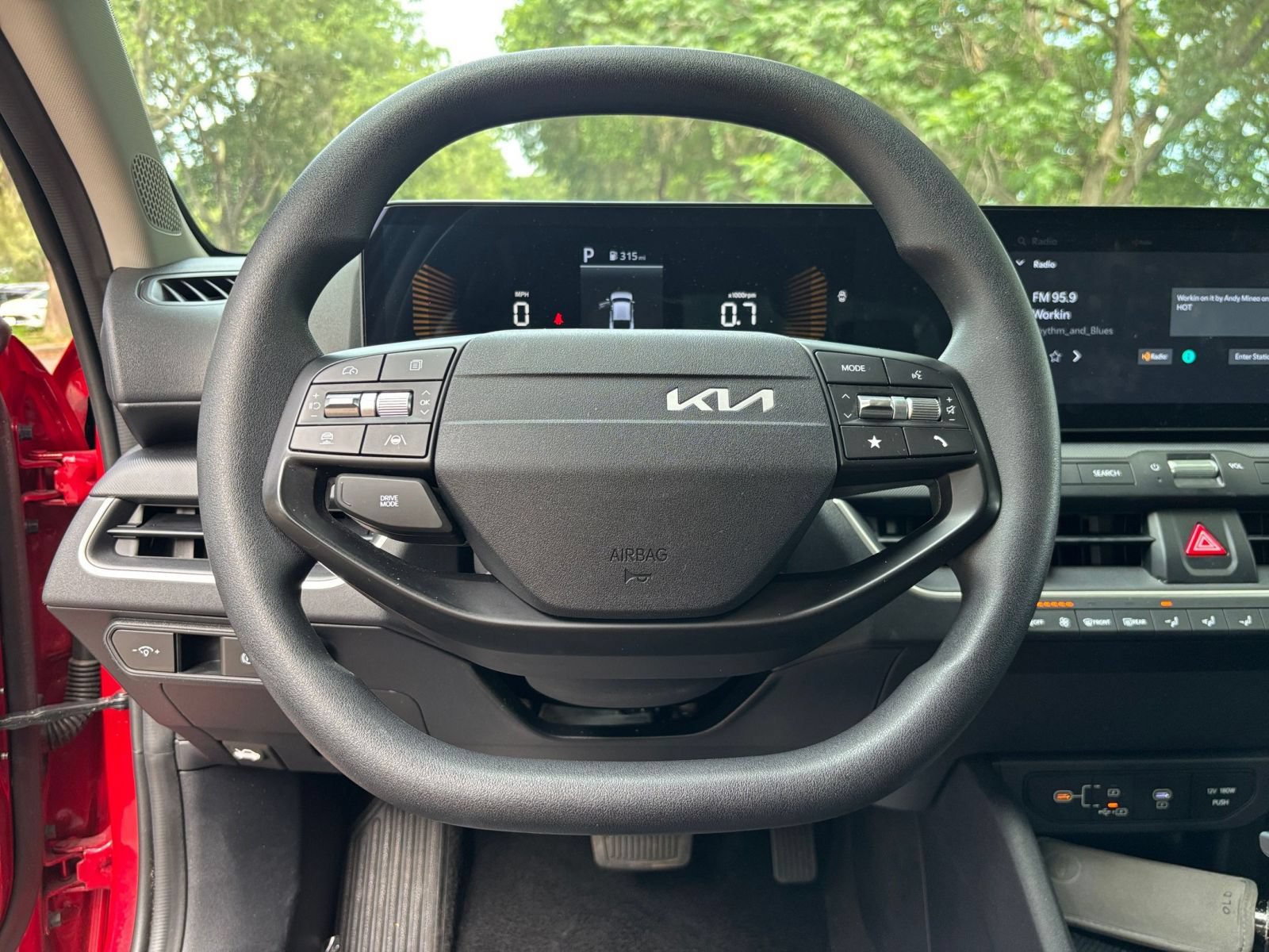 Thumbnail: 2025 Kia K4 - 27