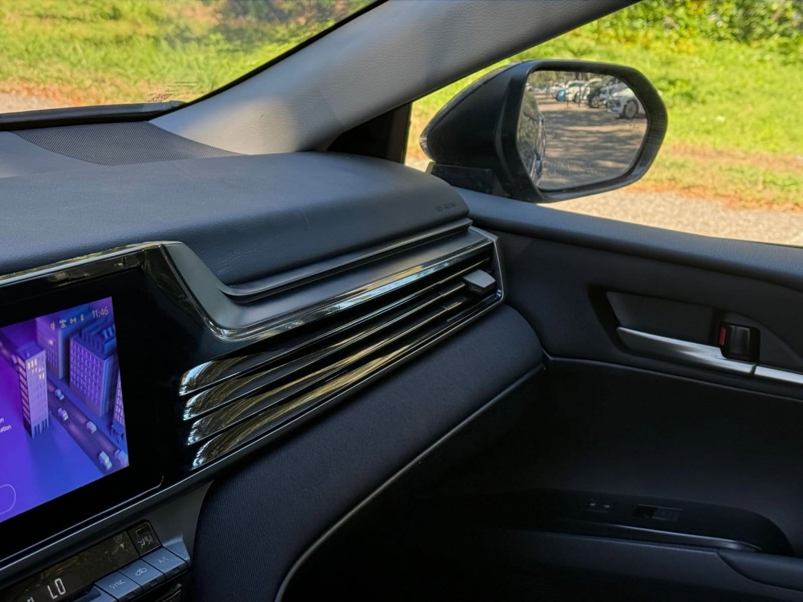 Thumbnail: 2025 Toyota Camry - 29