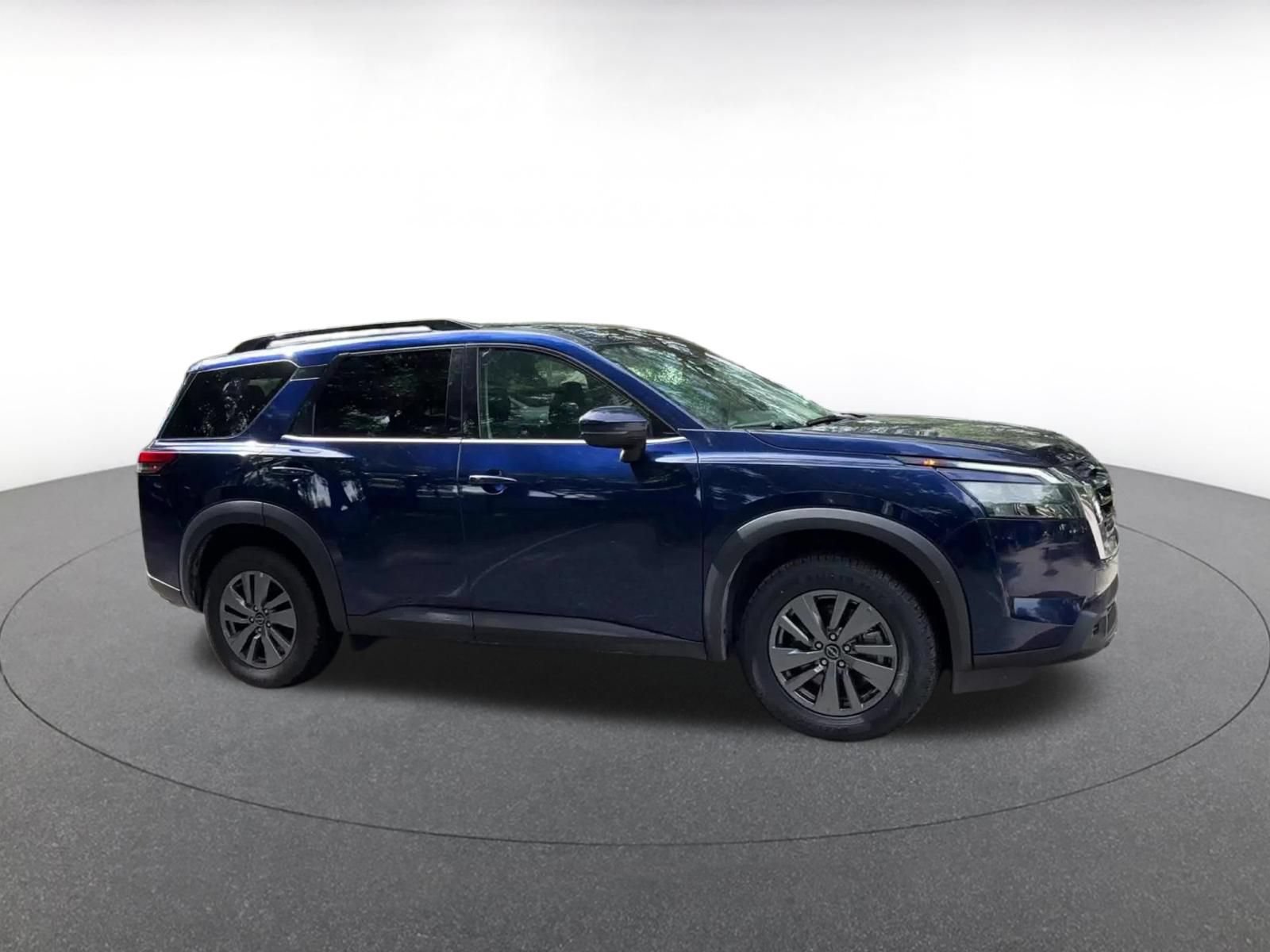 Thumbnail: 2025 Nissan Pathfinder - 2