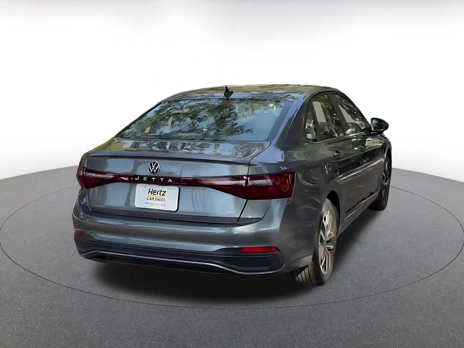 Thumbnail: 2025 Volkswagen Jetta - 14