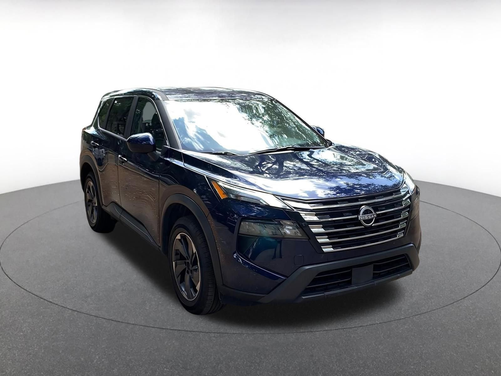 Thumbnail: 2025 Nissan Rogue - 1