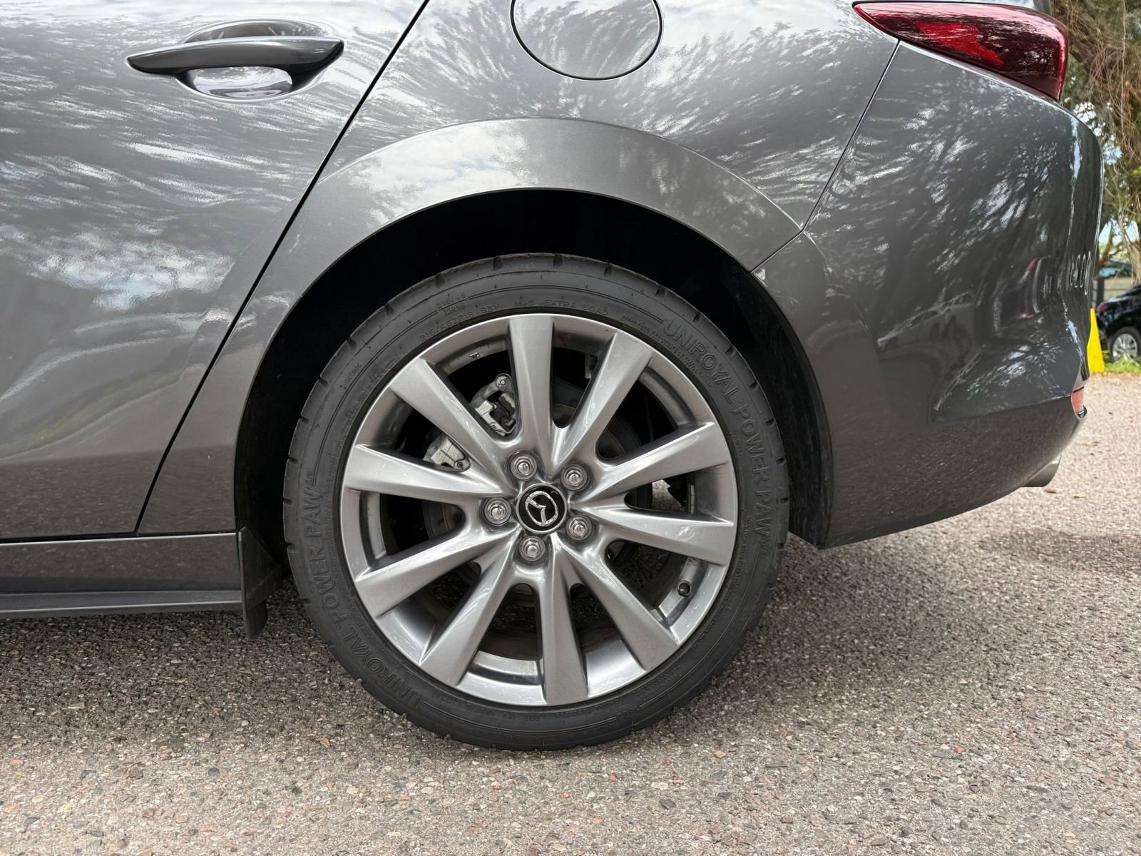 Thumbnail: 2025 Mazda Mazda3 - 23