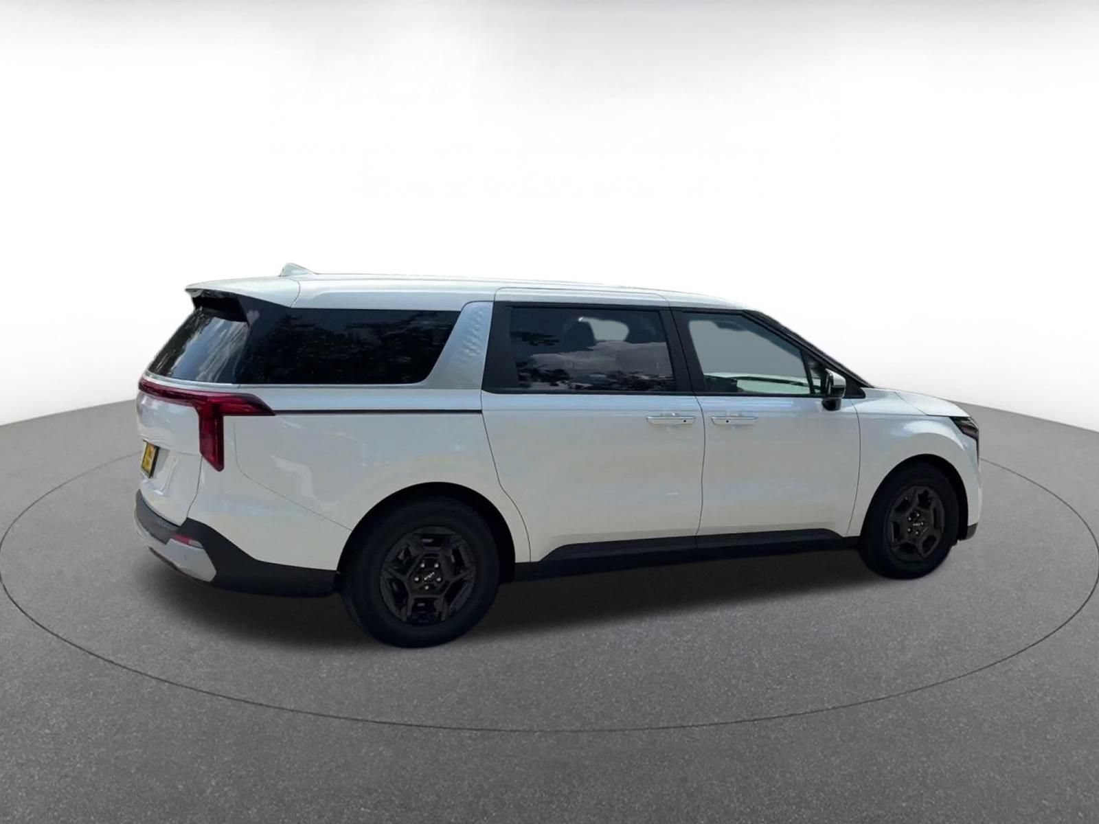 Thumbnail: 2026 Kia Carnival - 15