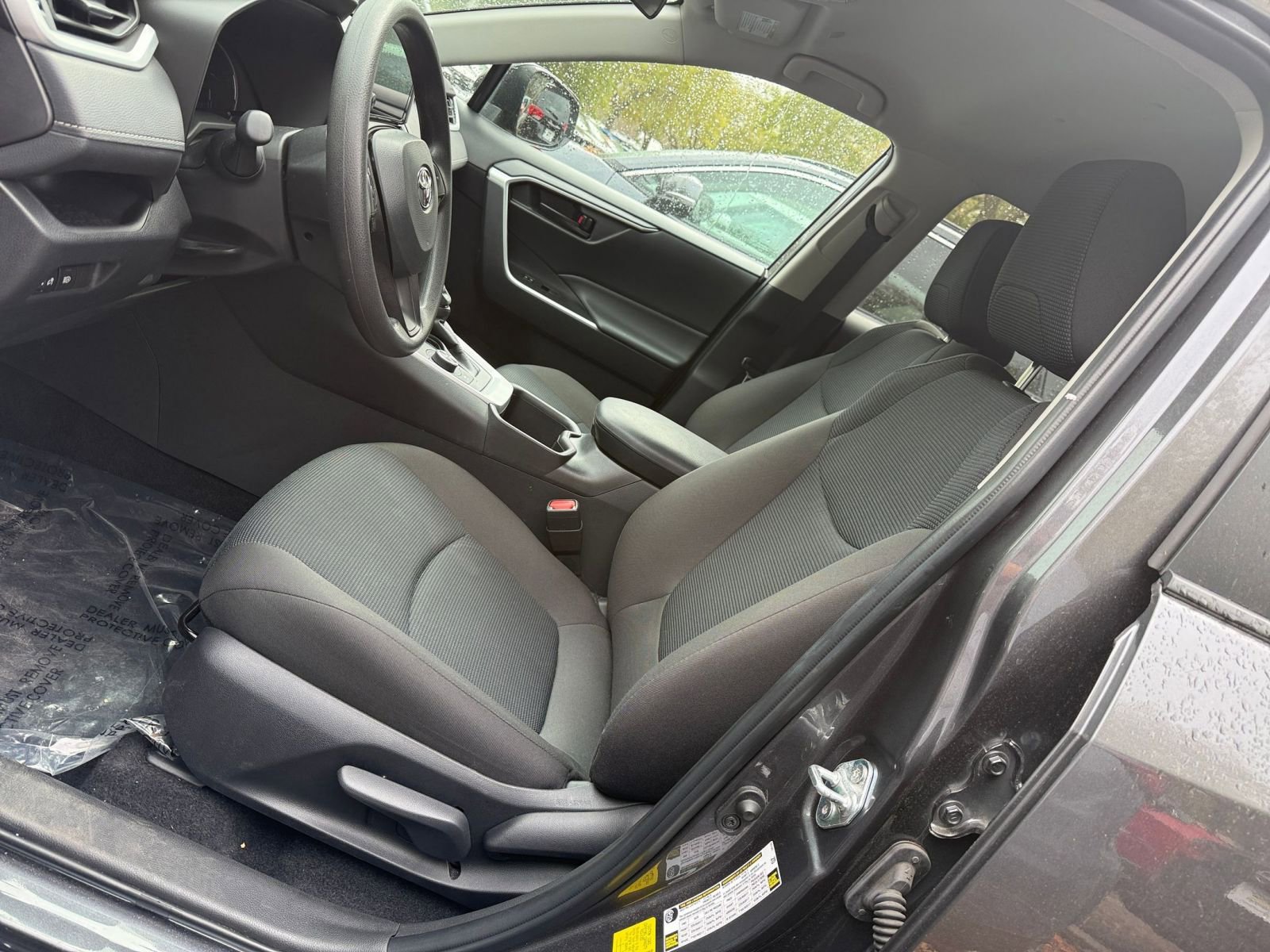 Thumbnail: 2025 Toyota RAV4 - 22