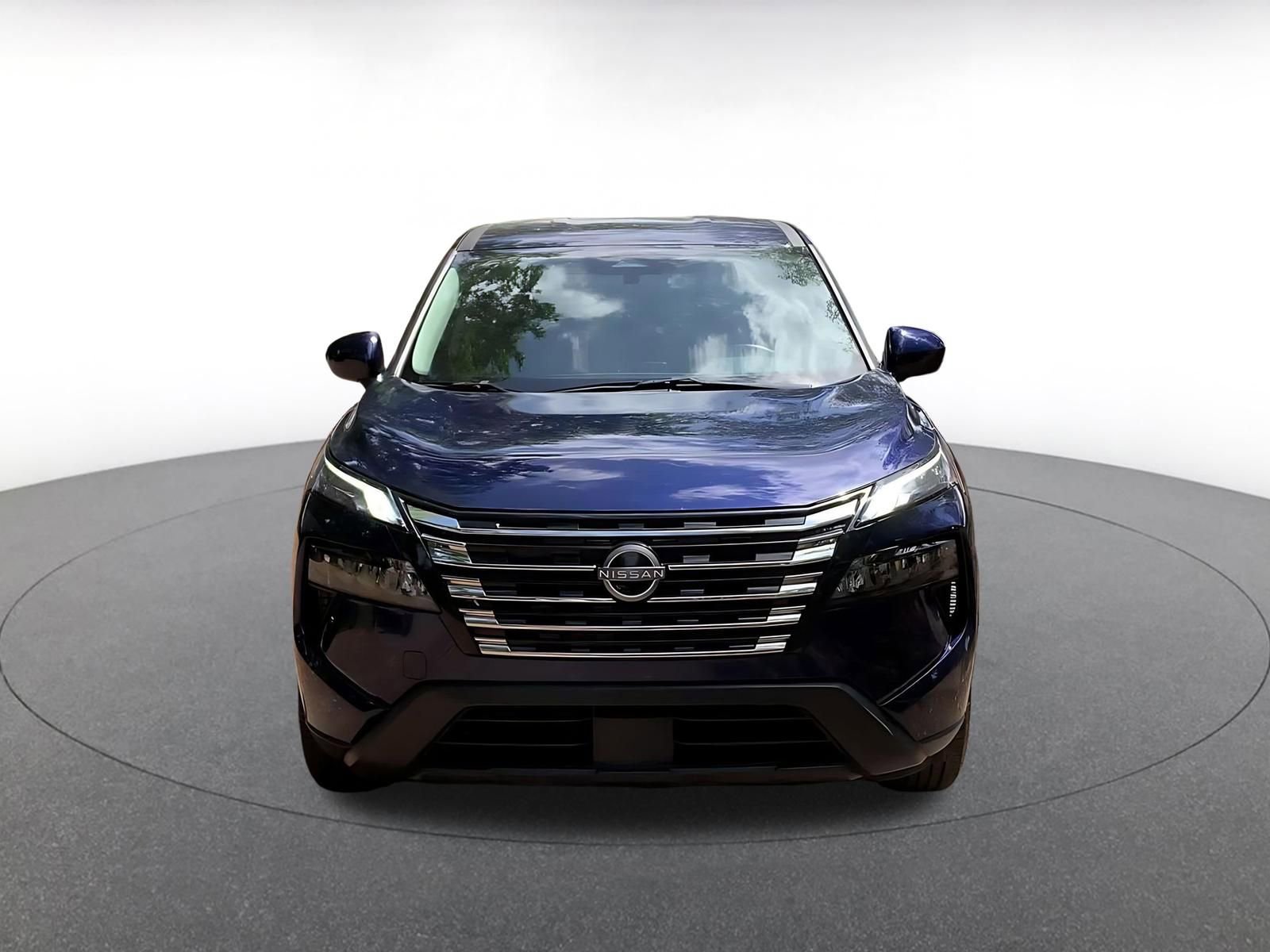 Thumbnail: 2025 Nissan Rogue - 4