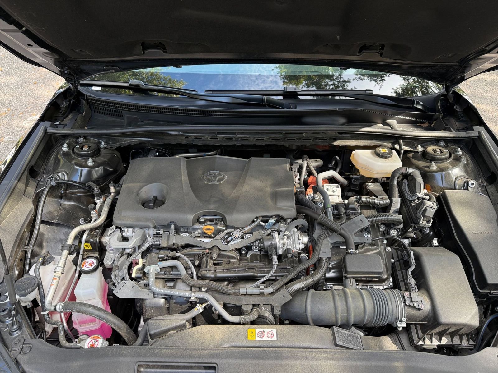 Thumbnail: 2025 Toyota Camry - 25