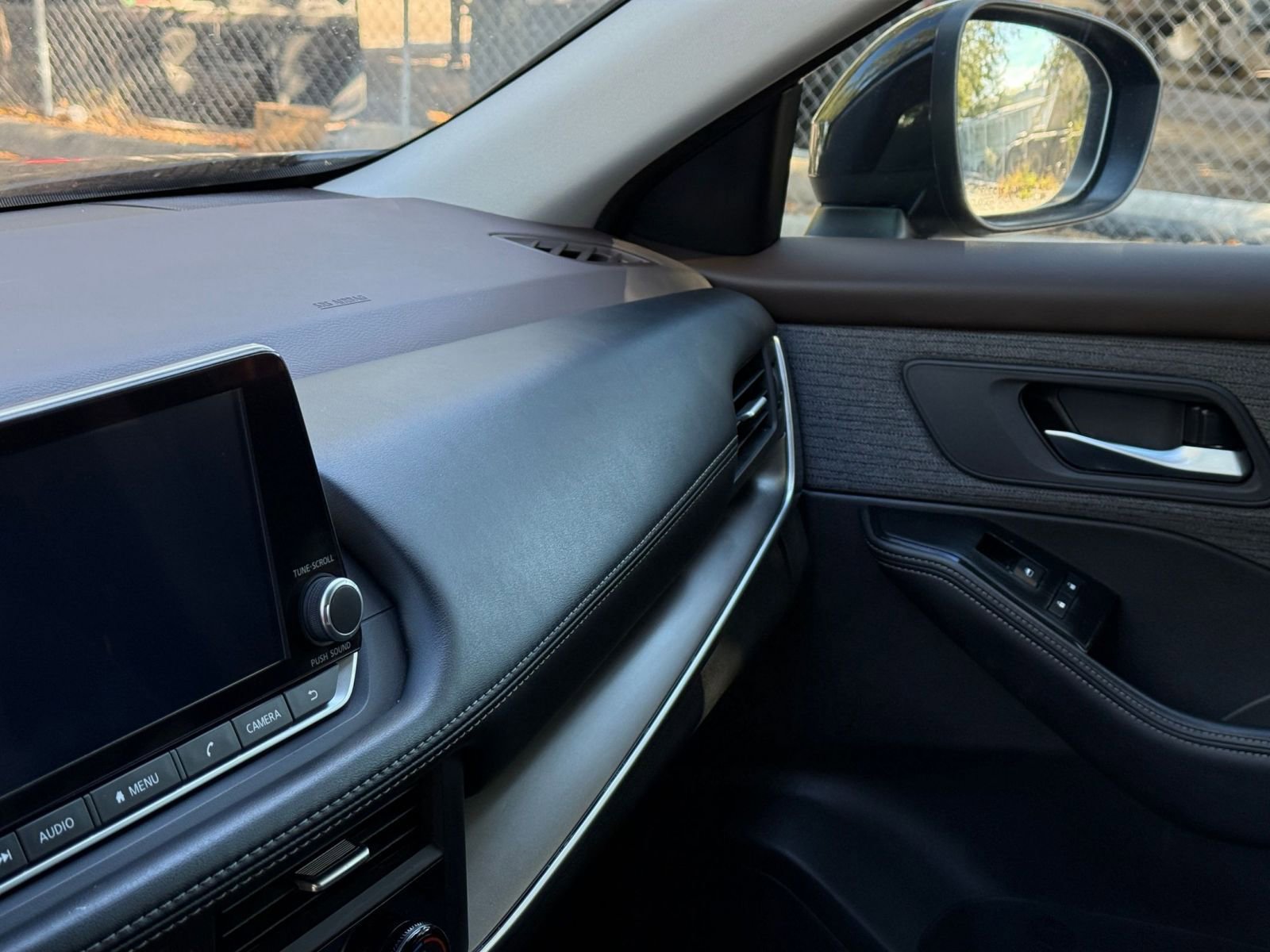 Thumbnail: 2023 Nissan Rogue - 29