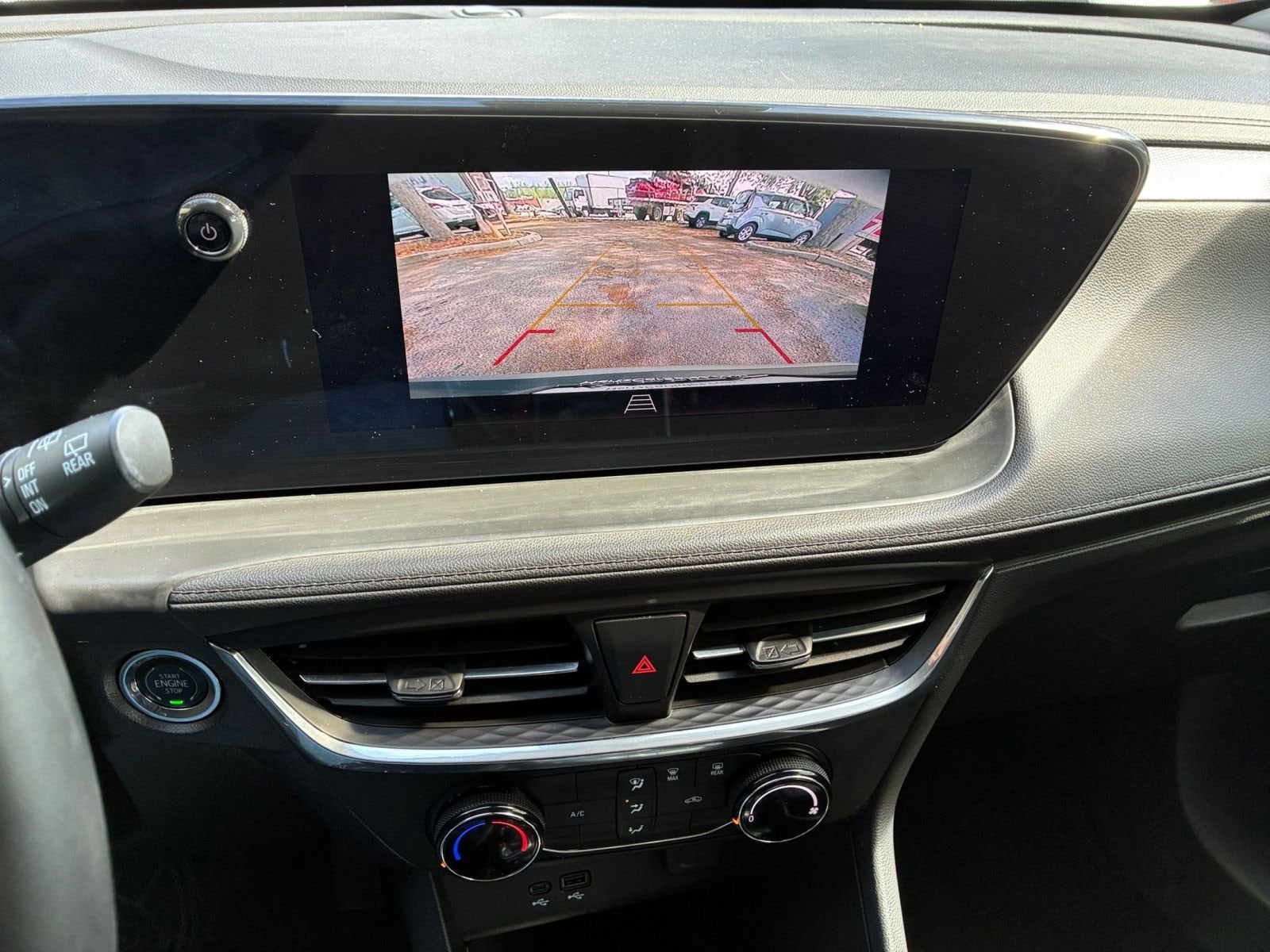 Thumbnail: 2025 Buick Encore GX - 17