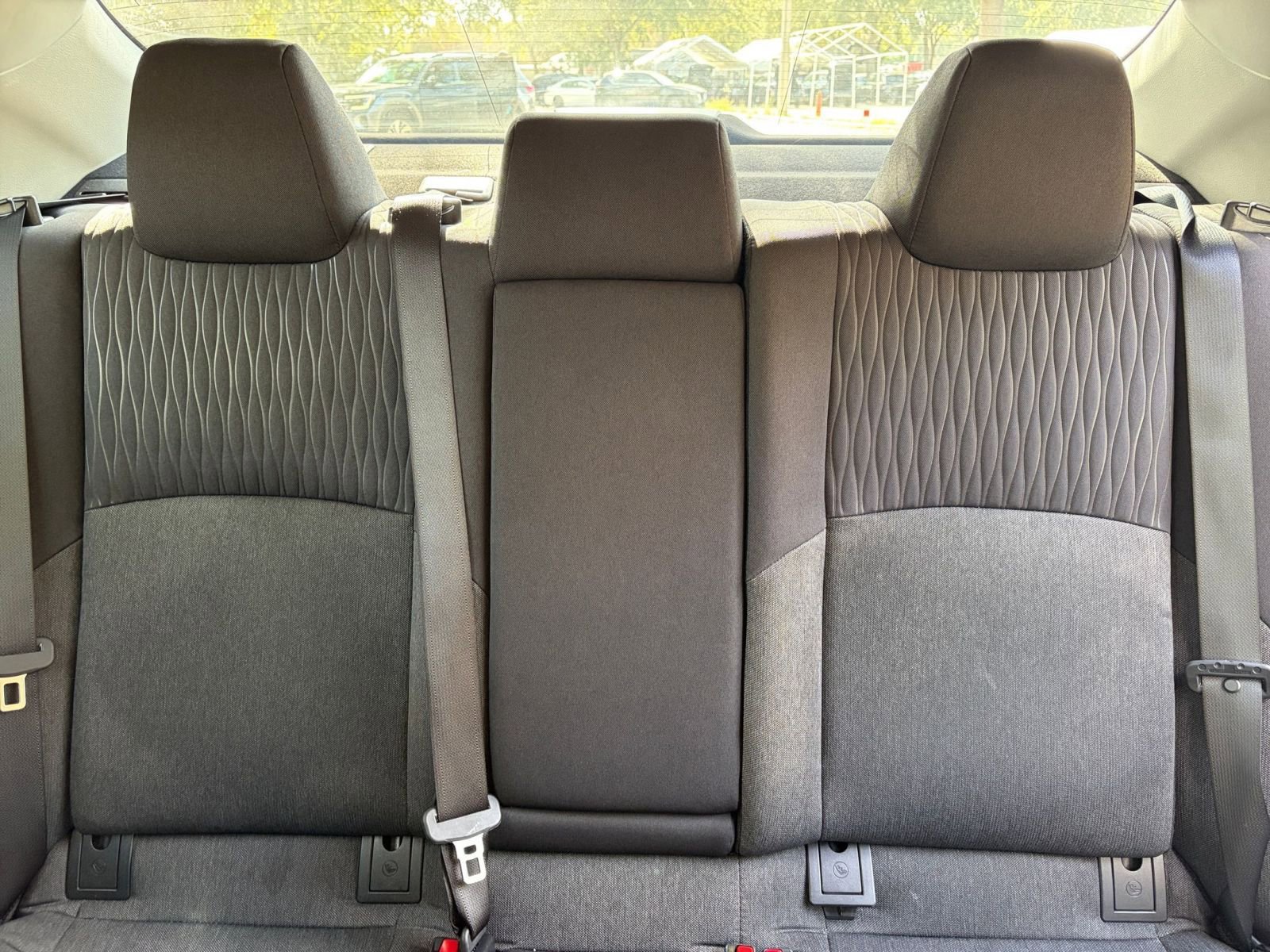 Thumbnail: 2025 Toyota Camry - 32