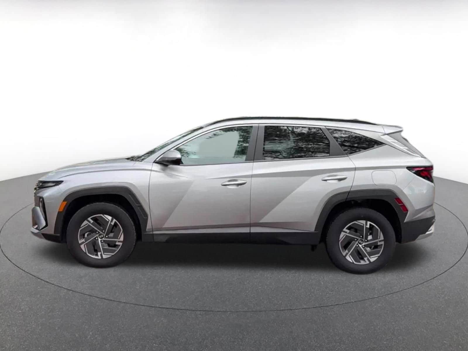 Thumbnail: 2025 Hyundai Tucson - 9