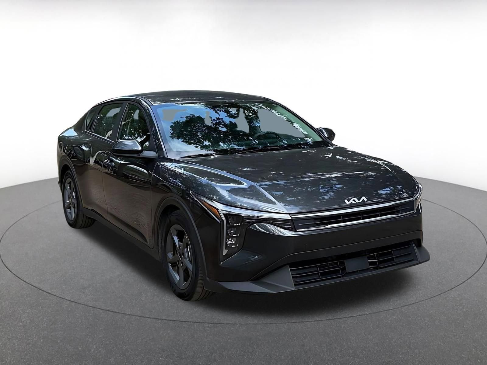 Thumbnail: 2025 Kia K4 - 1