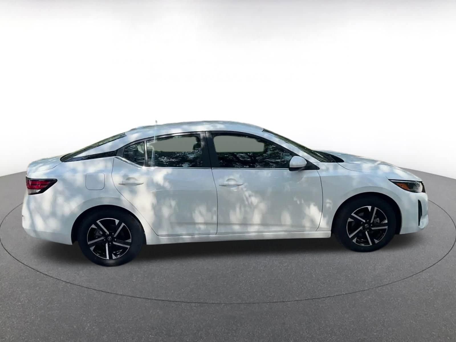 Thumbnail: 2024 Nissan Sentra - 16