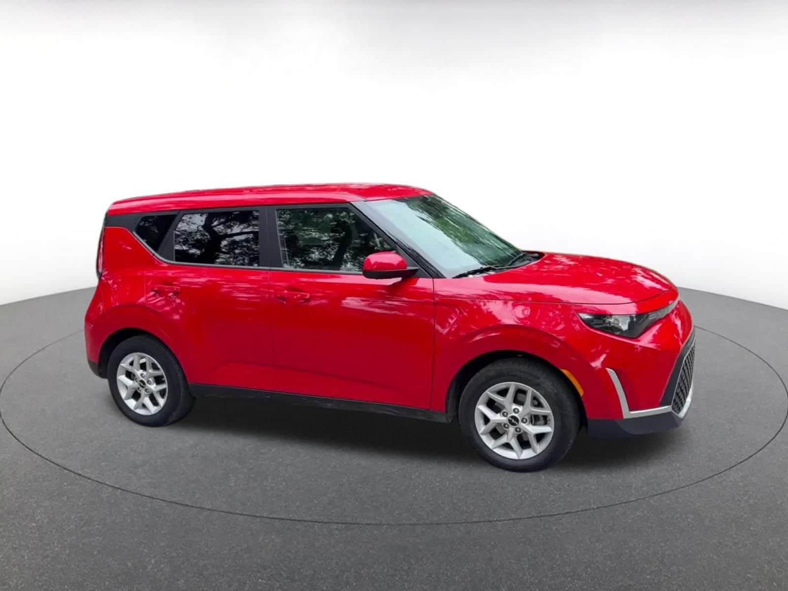 Thumbnail: 2025 Kia Soul - 2