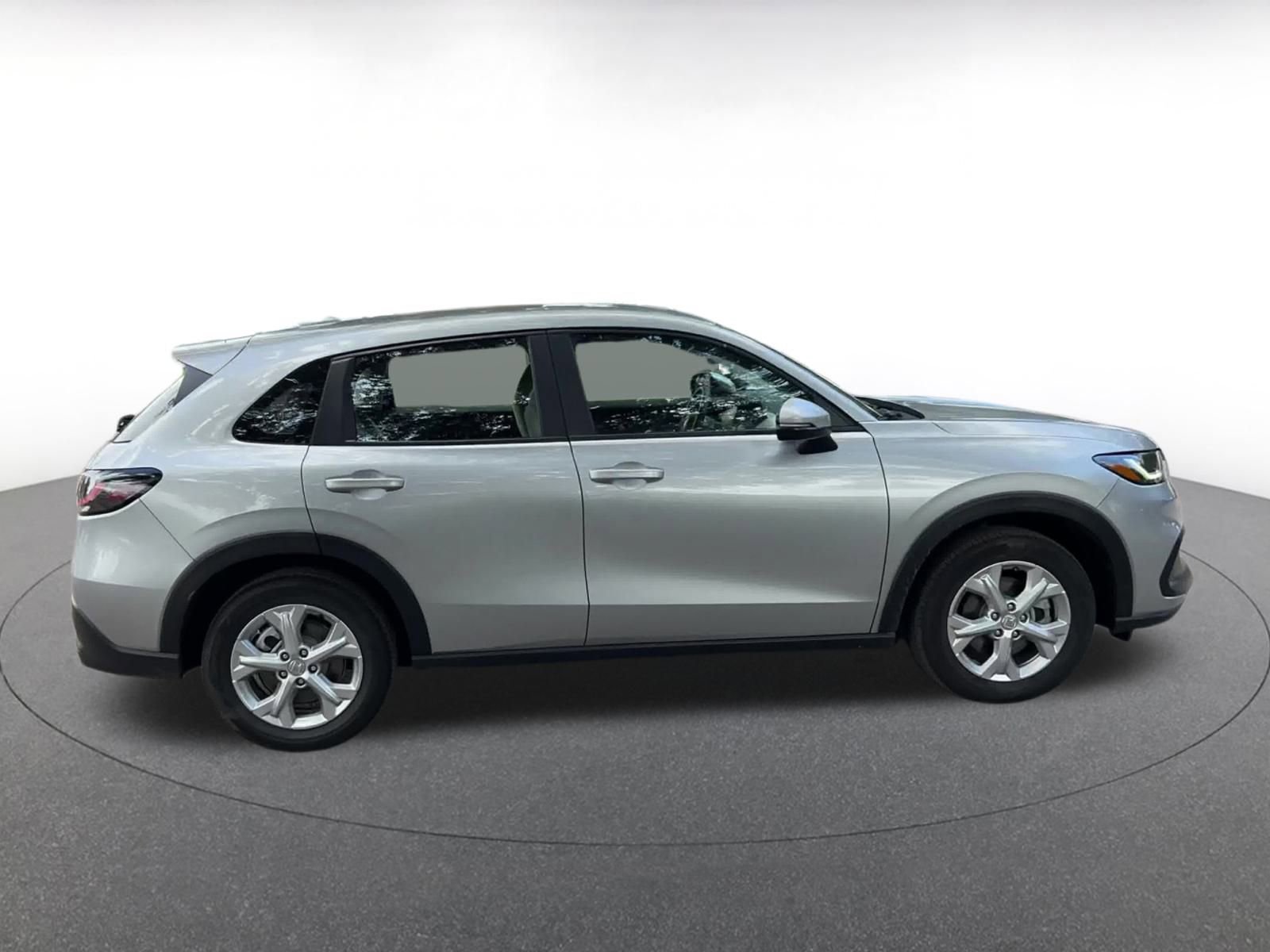 Thumbnail: 2025 Honda HR-V - 23