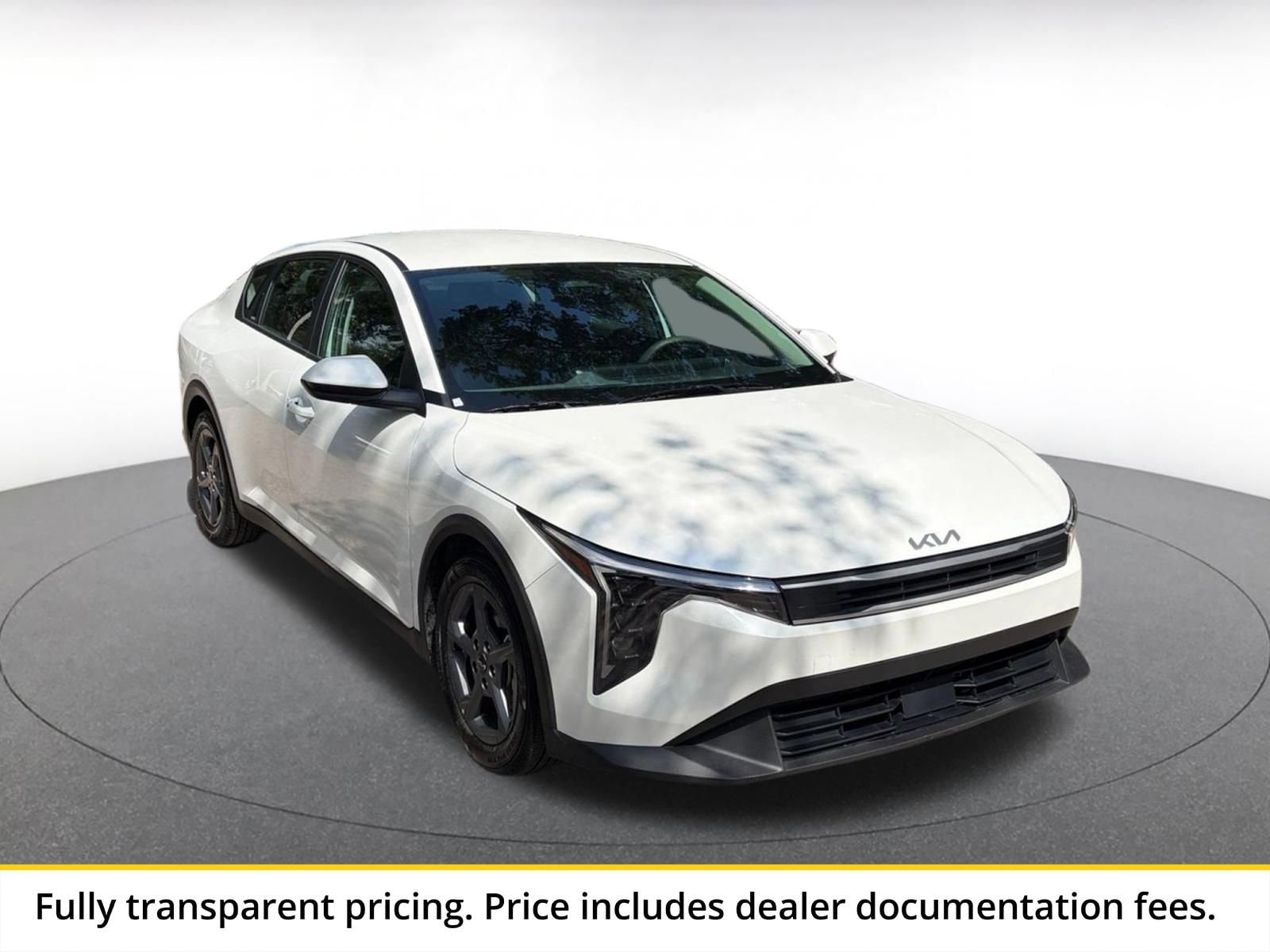Thumbnail: 2025 Kia K4 - 1