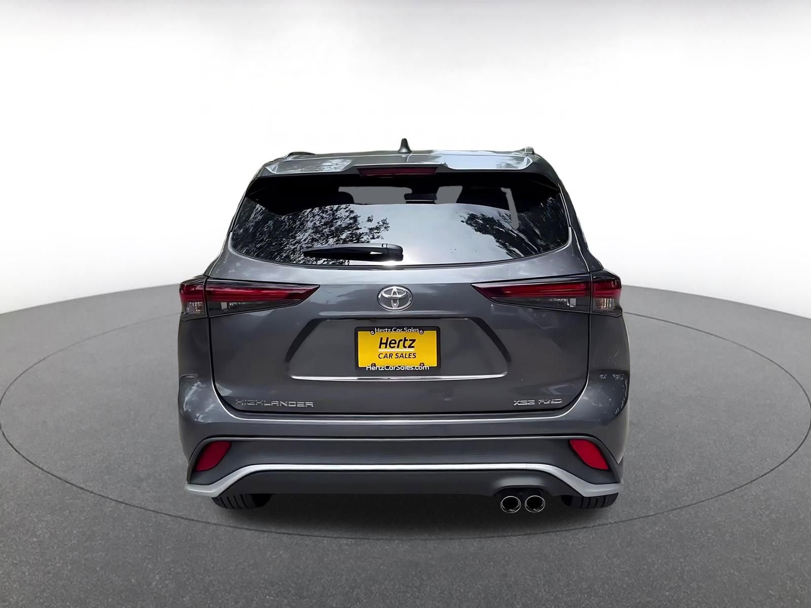 Thumbnail: 2025 Toyota Highlander - 12