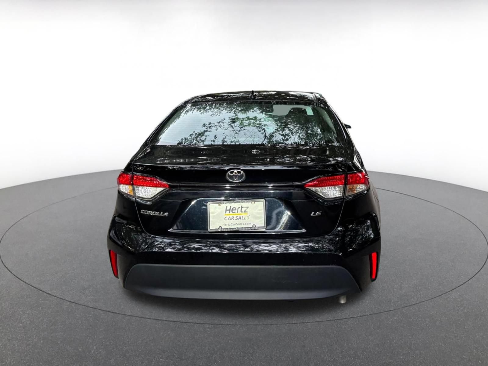 Thumbnail: 2025 Toyota Corolla - 10