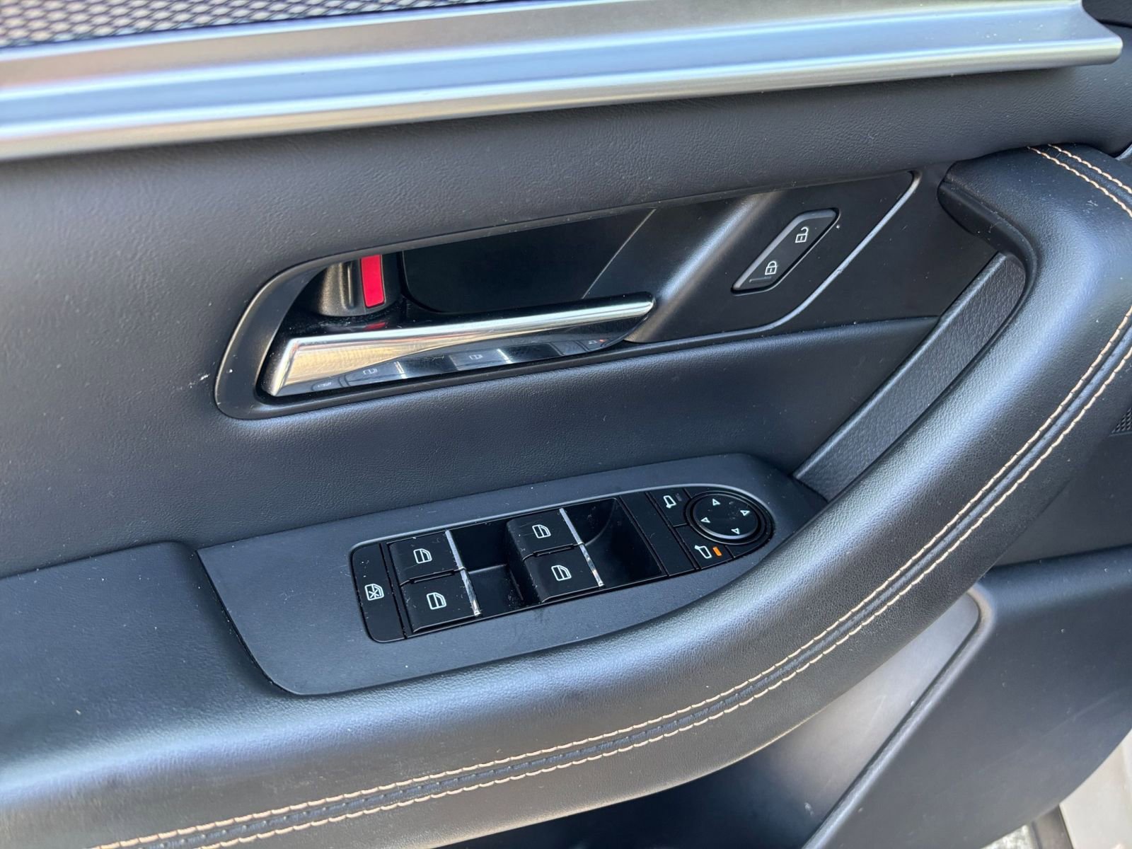 Thumbnail: 2025 Mazda CX-90 - 18