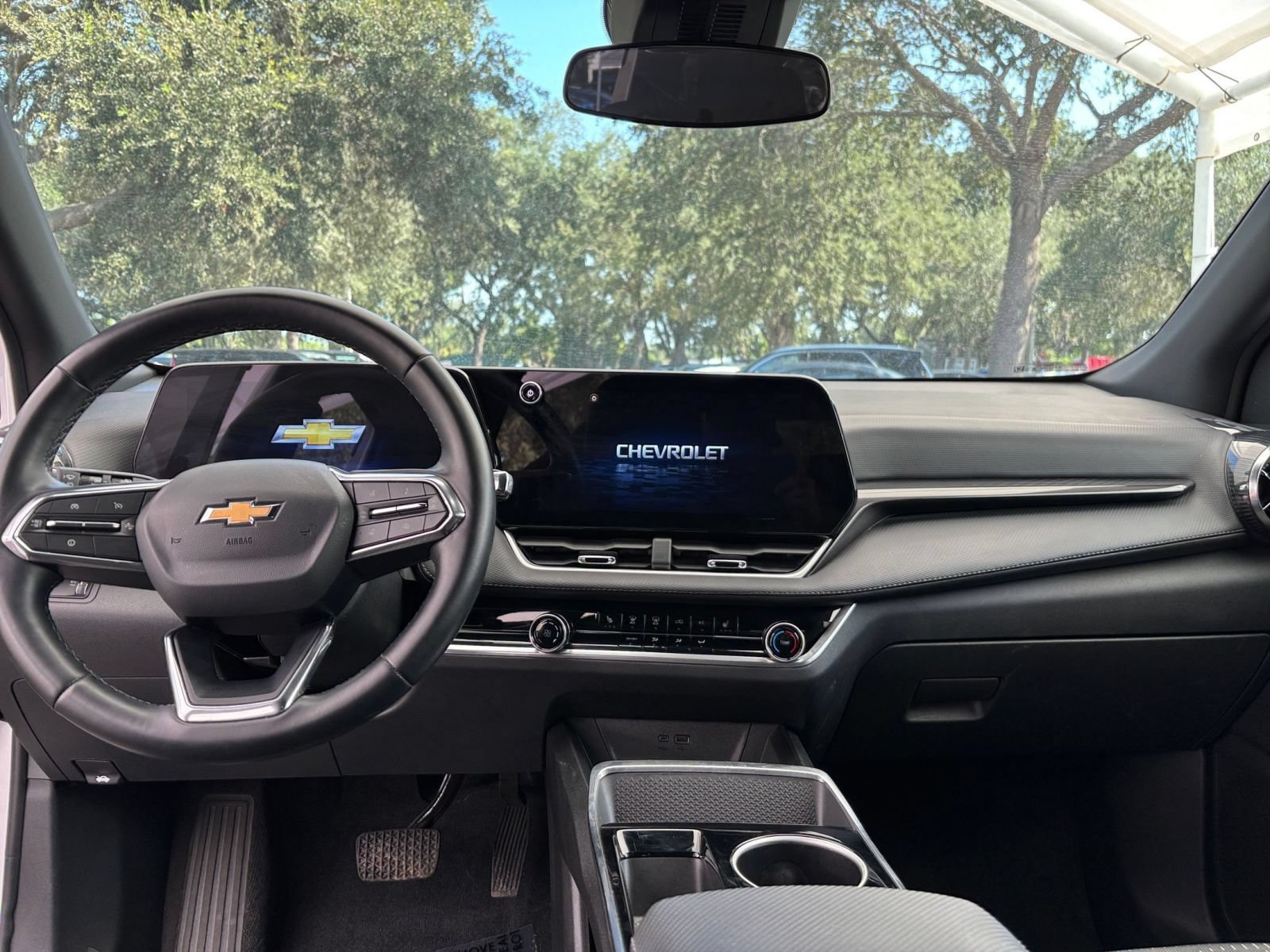 Thumbnail: 2025 Chevrolet Equinox - 33