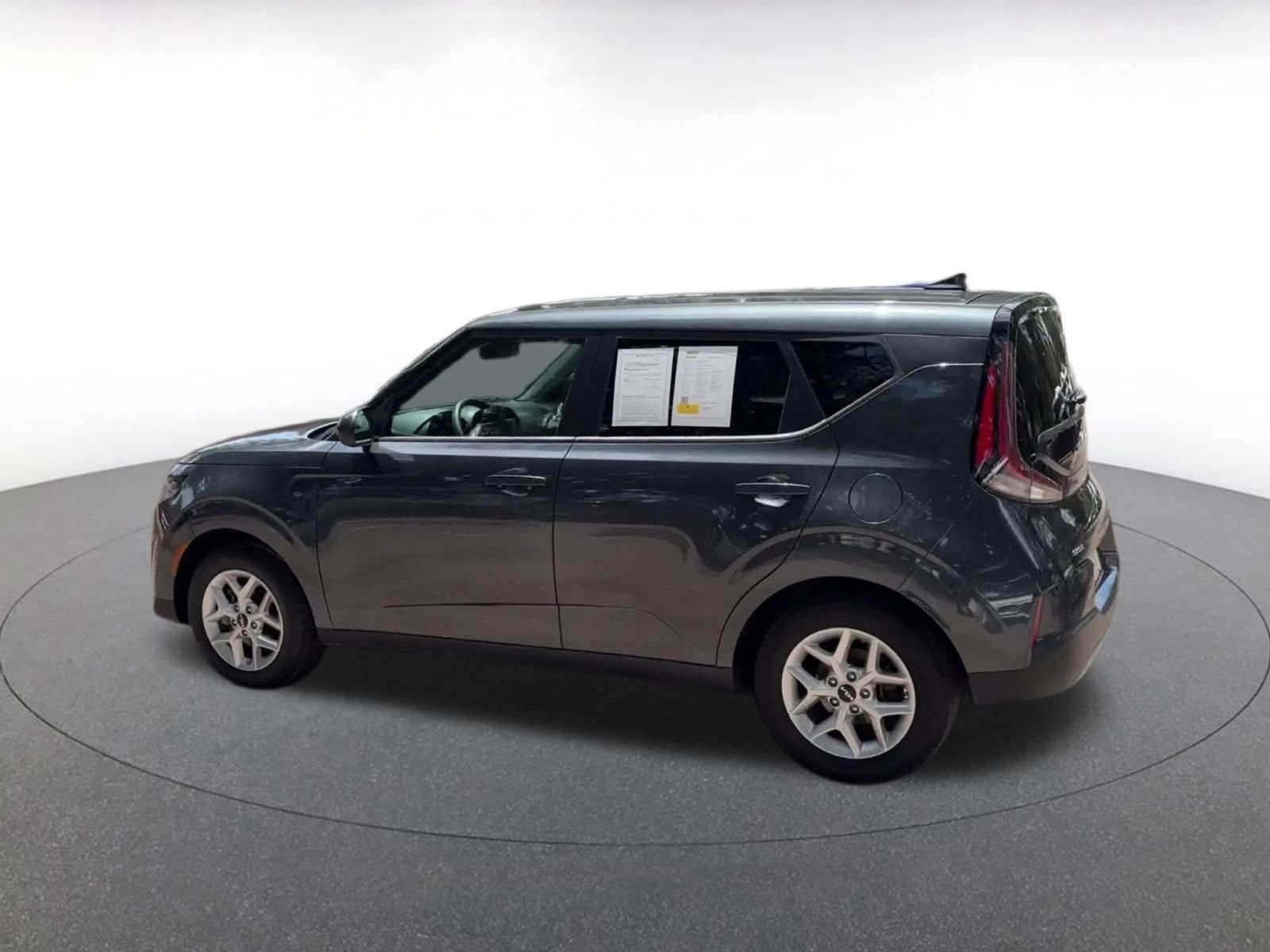 Thumbnail: 2025 Kia Soul - 10