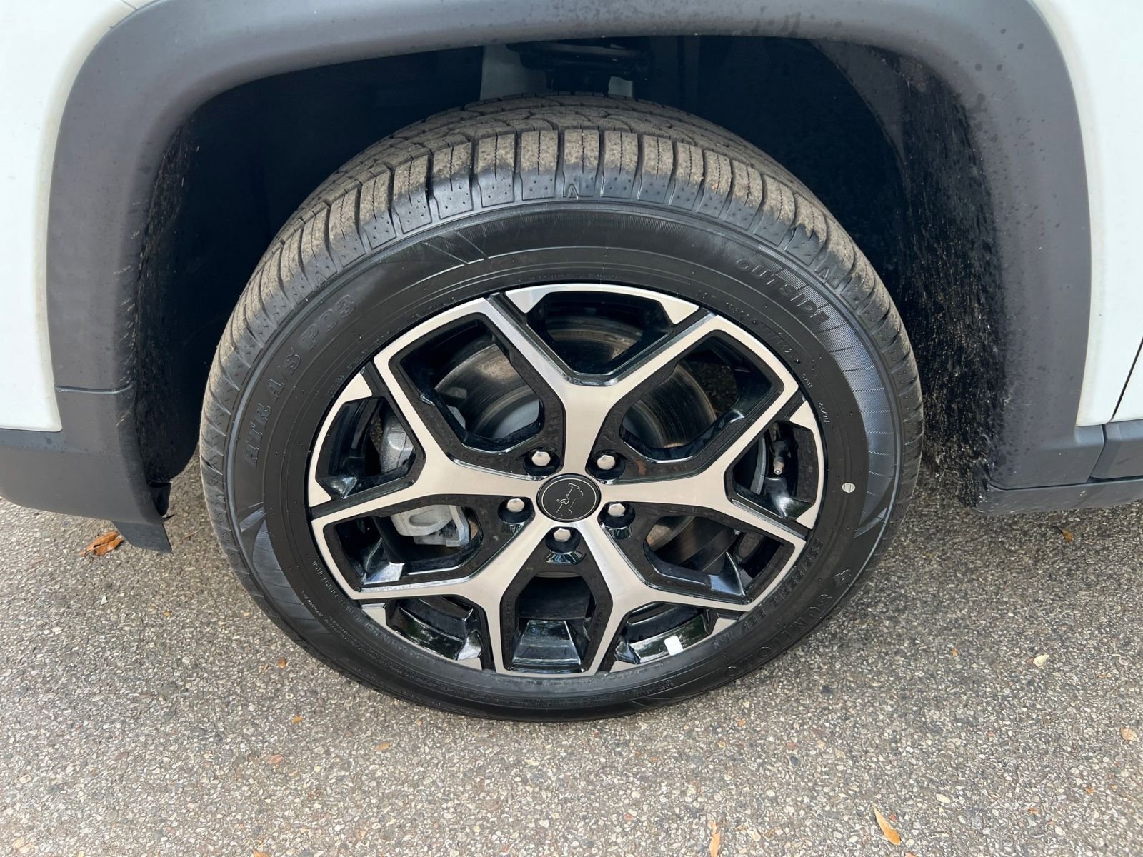 Thumbnail: 2025 Jeep Compass - 25