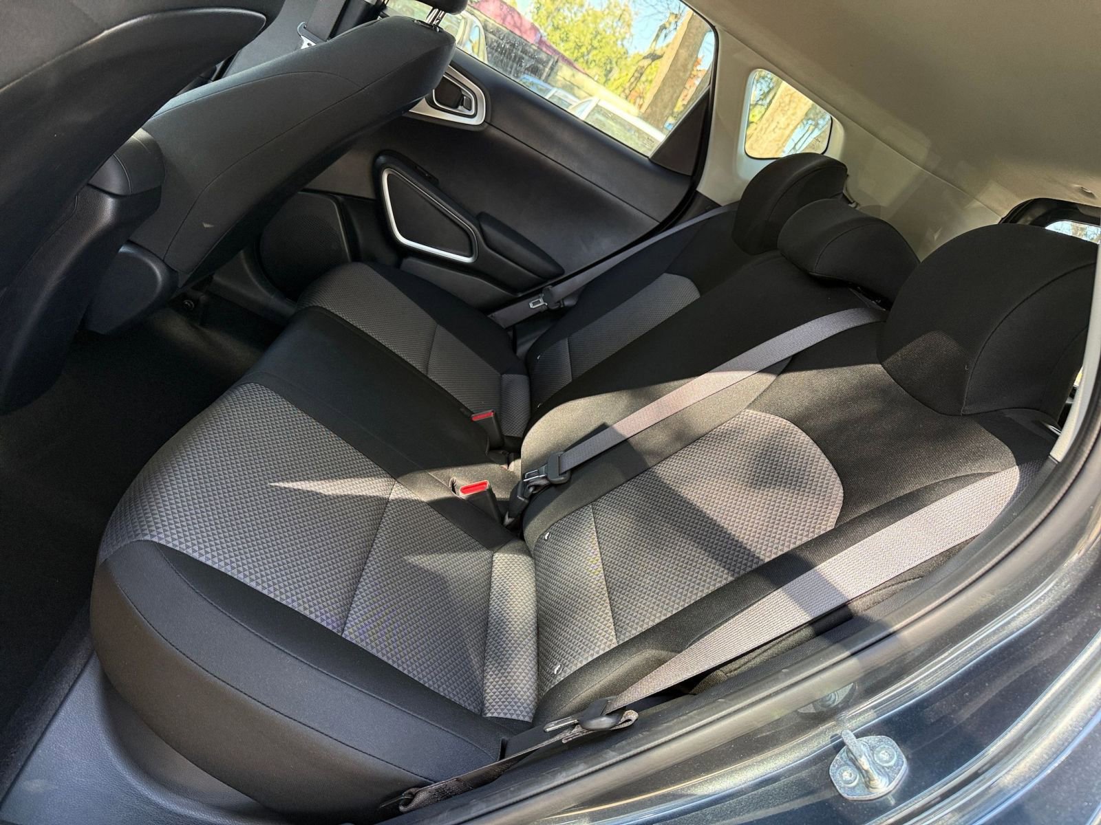 Thumbnail: 2025 Kia Soul - 32