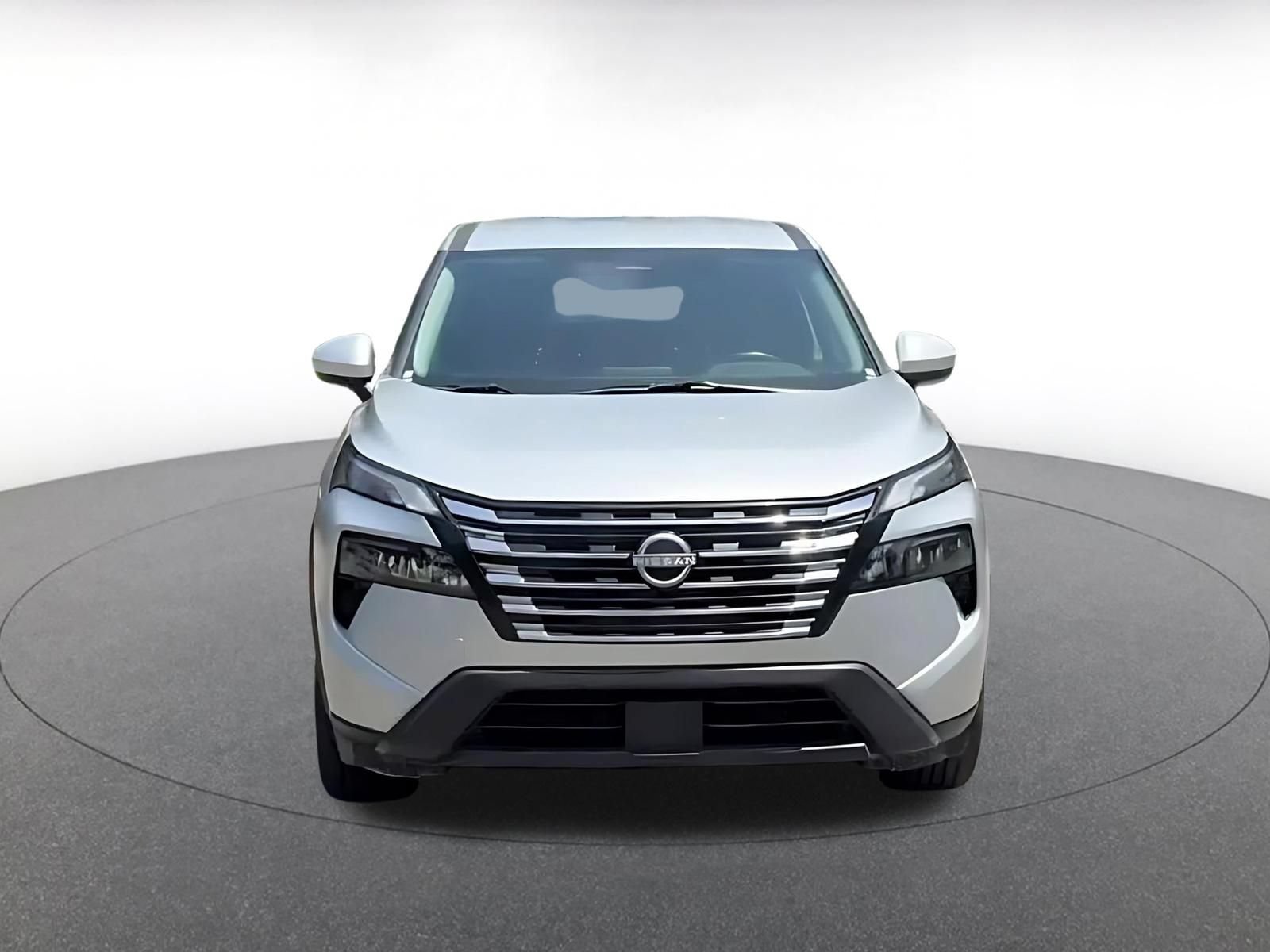 Thumbnail: 2025 Nissan Rogue - 4