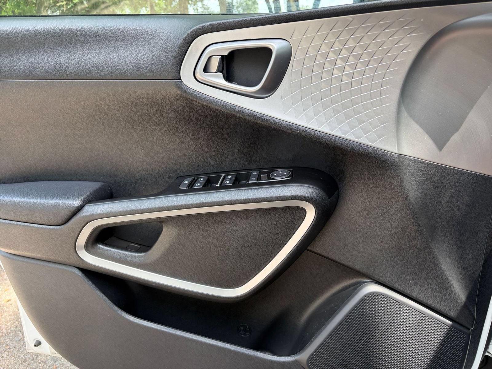 Thumbnail: 2025 Kia Soul - 18