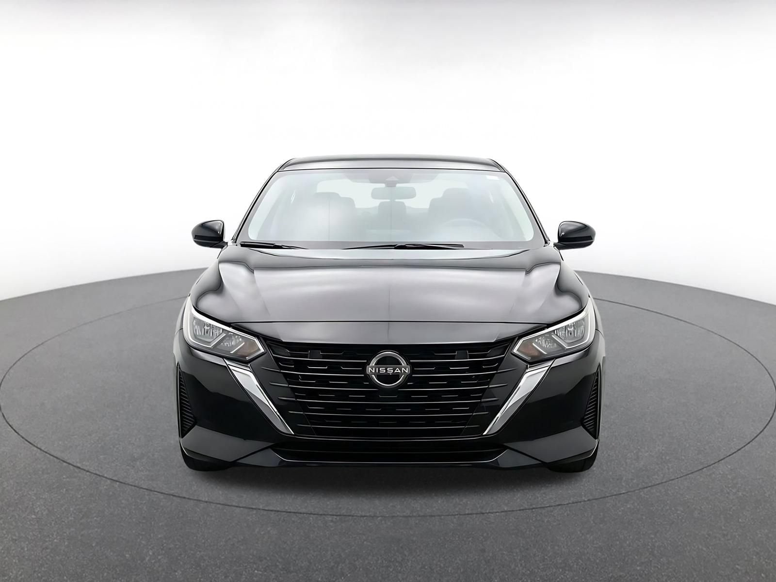 Thumbnail: 2025 Nissan Sentra - 2