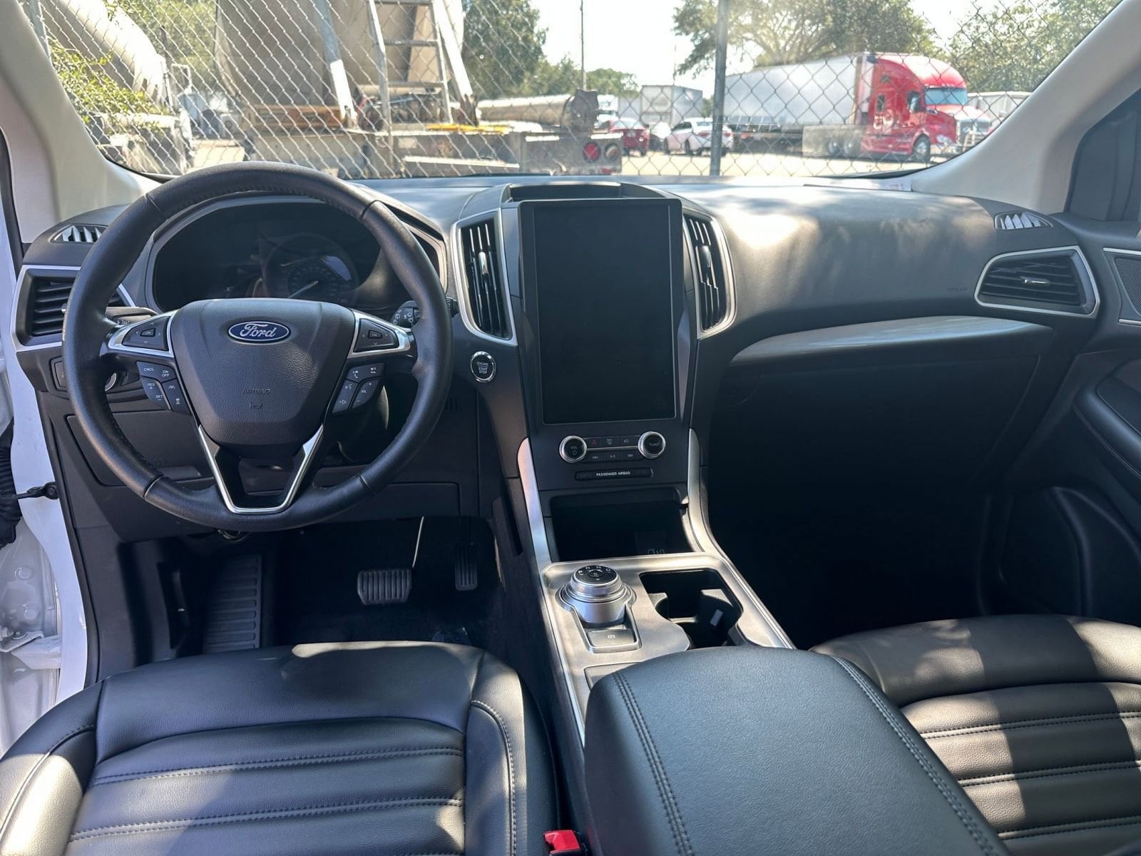 Thumbnail: 2024 Ford Edge - 27