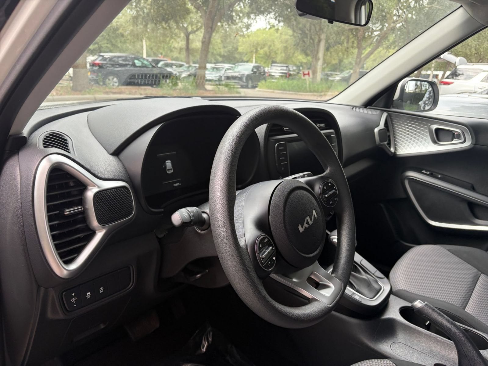Thumbnail: 2025 Kia Soul - 32