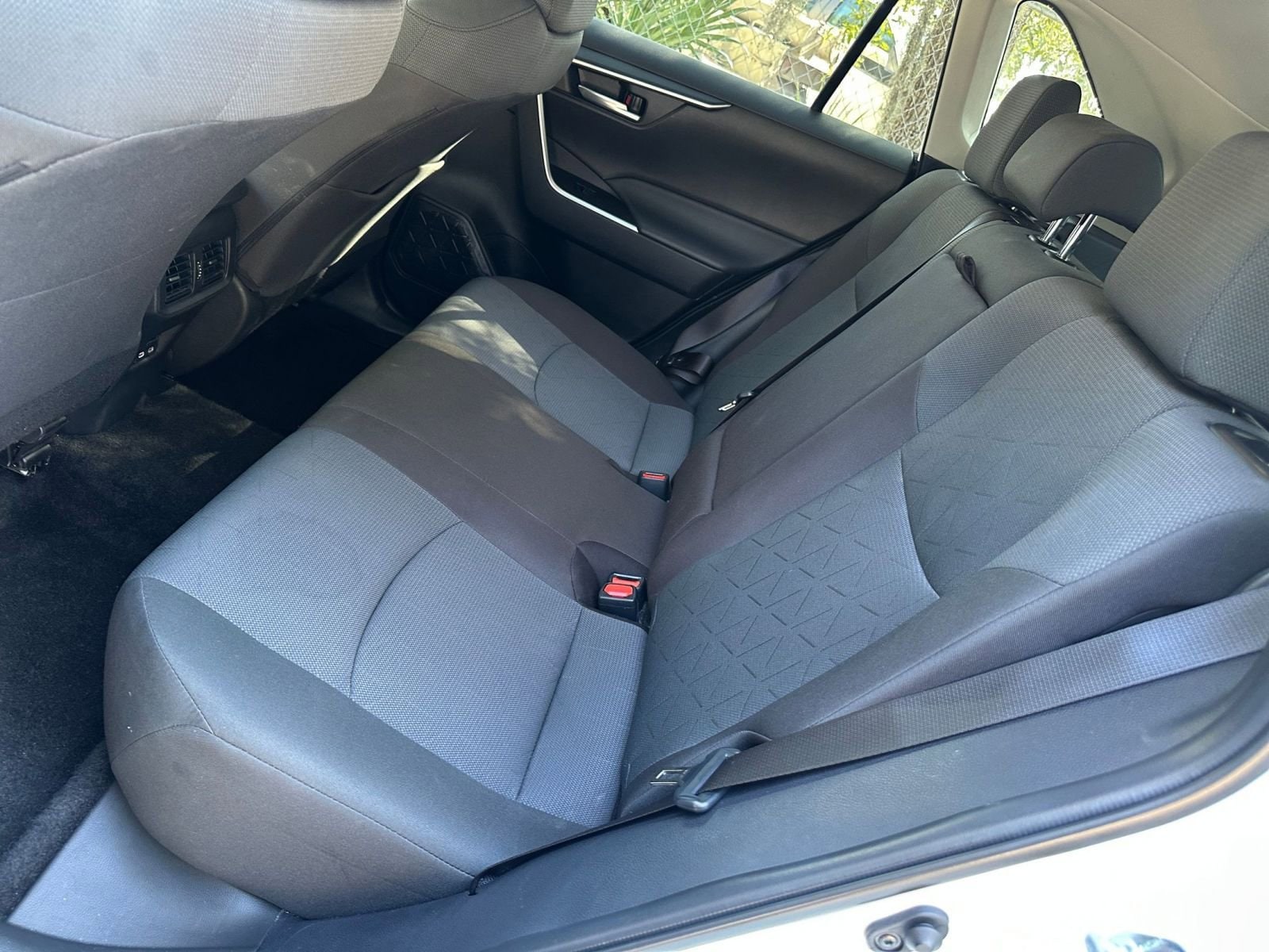 Thumbnail: 2025 Toyota RAV4 - 20