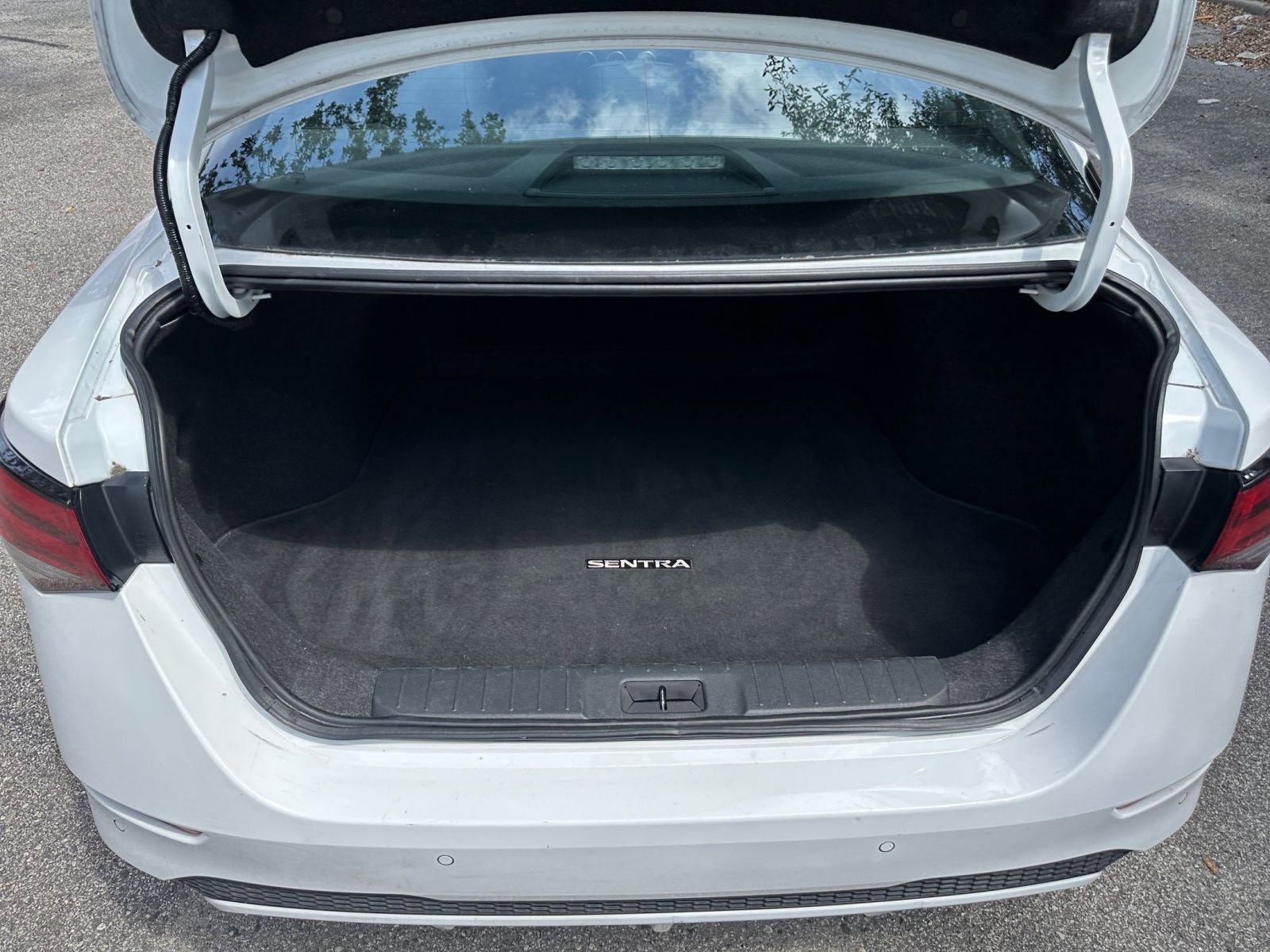 Thumbnail: 2024 Nissan Sentra - 24