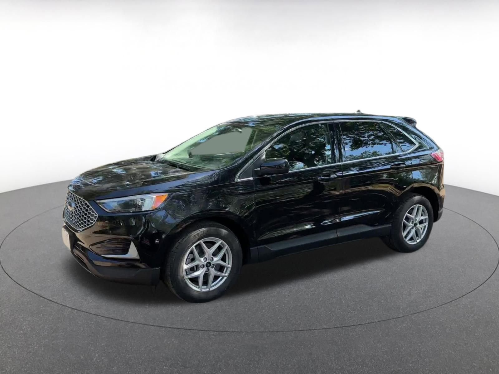 Thumbnail: 2024 Ford Edge - 8