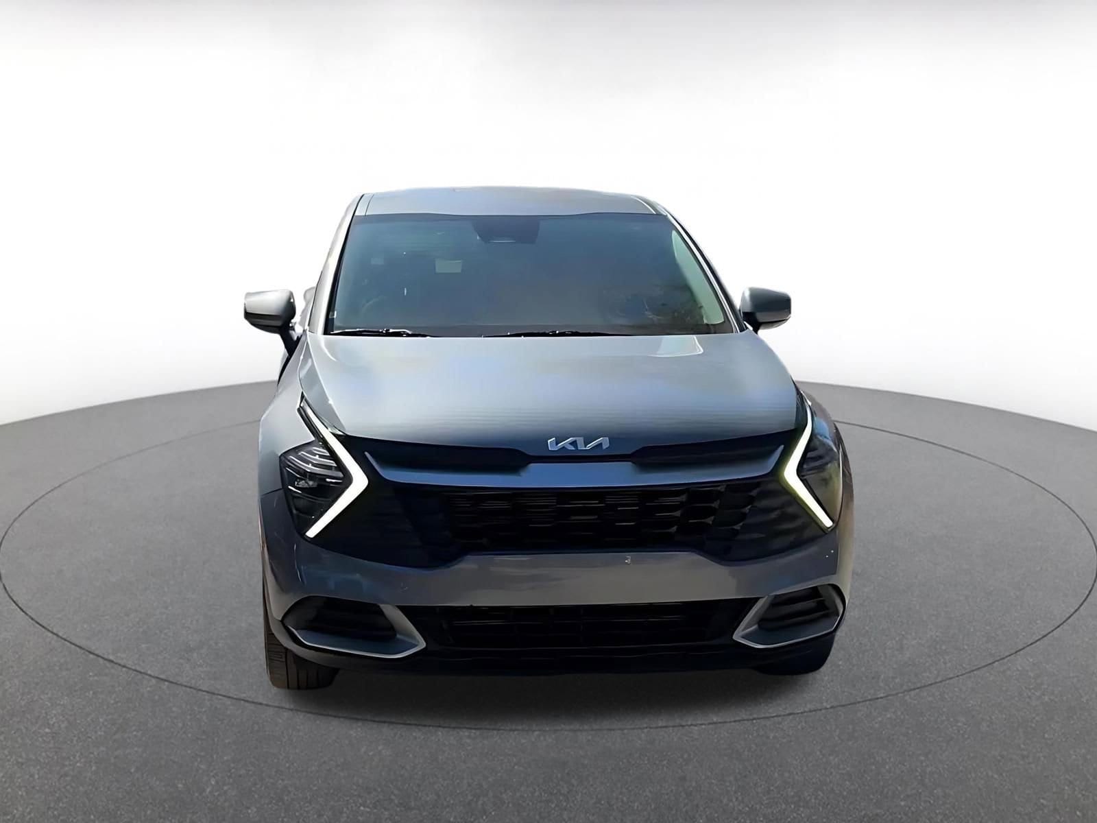 Thumbnail: 2025 Kia Sportage - 4