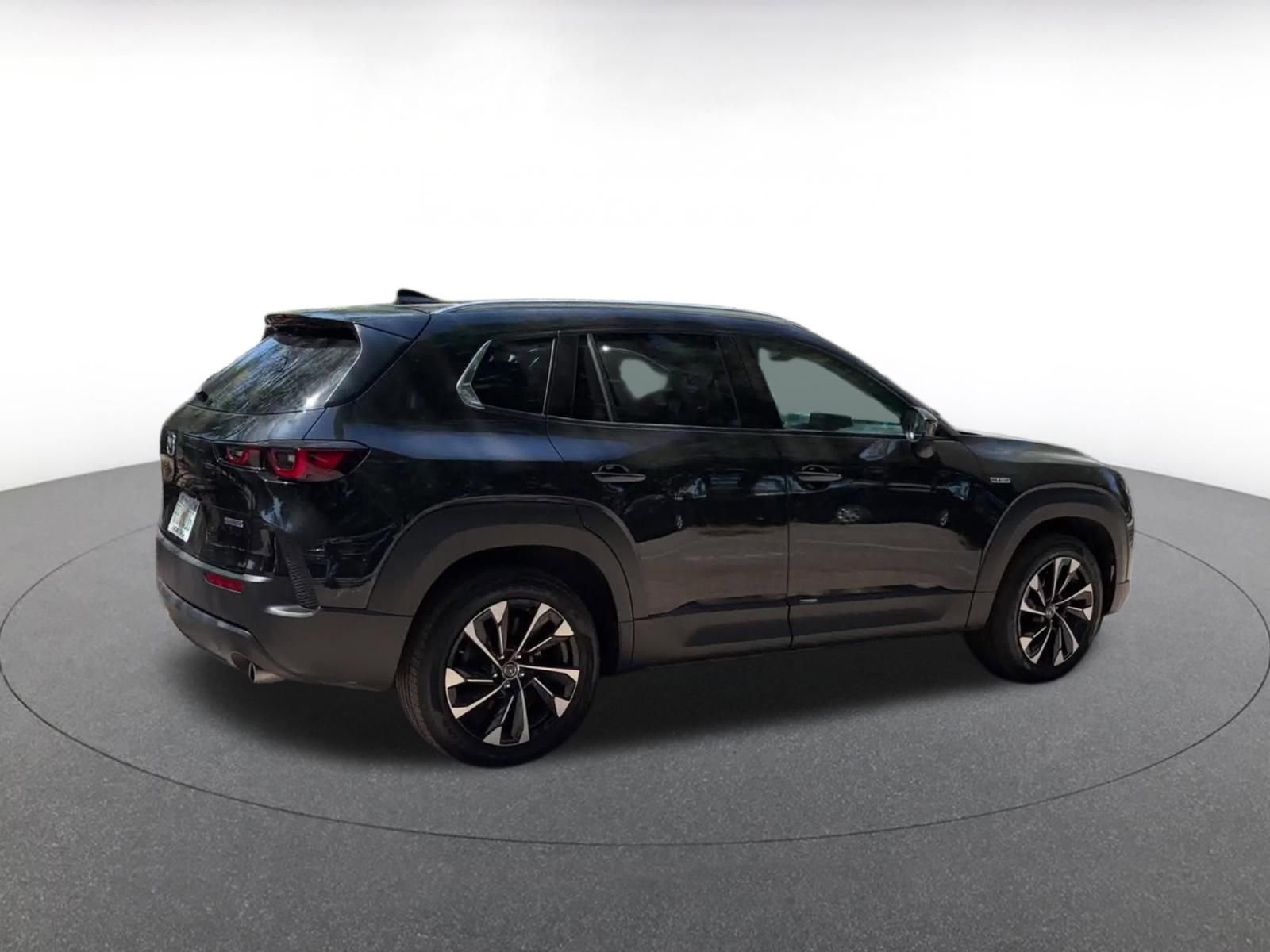 Thumbnail: 2025 Mazda CX-50 - 15