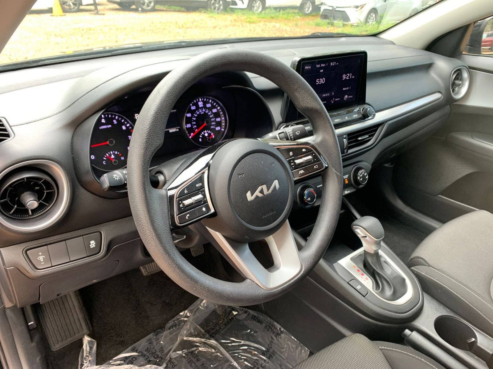 Thumbnail: 2024 Kia Forte - 28
