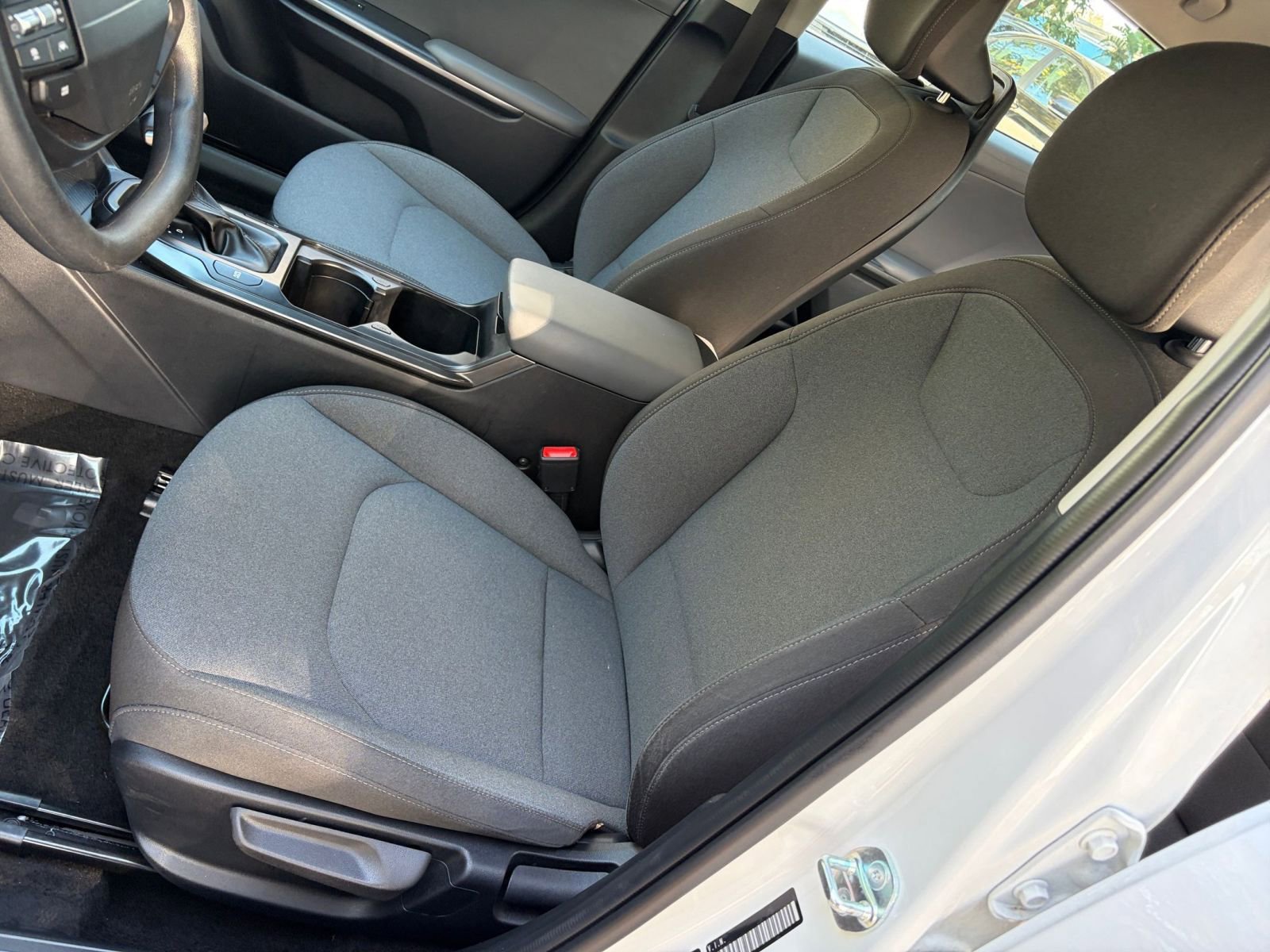 Thumbnail: 2025 Kia K4 - 32