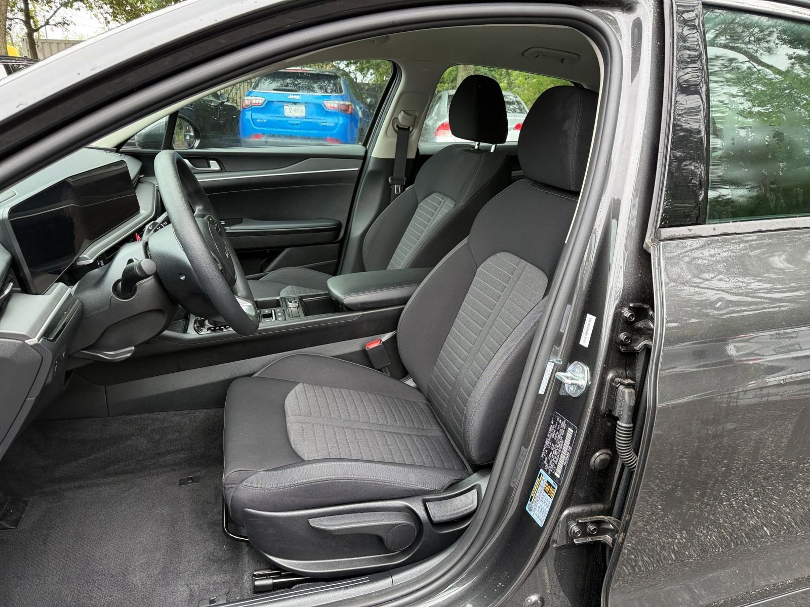 Thumbnail: 2025 Kia K5 - 34