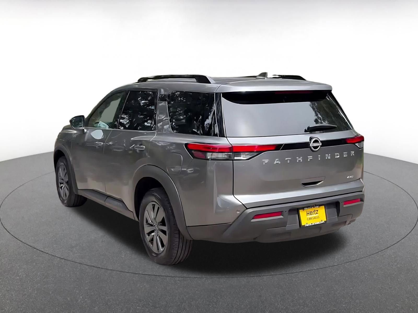Thumbnail: 2025 Nissan Pathfinder - 11